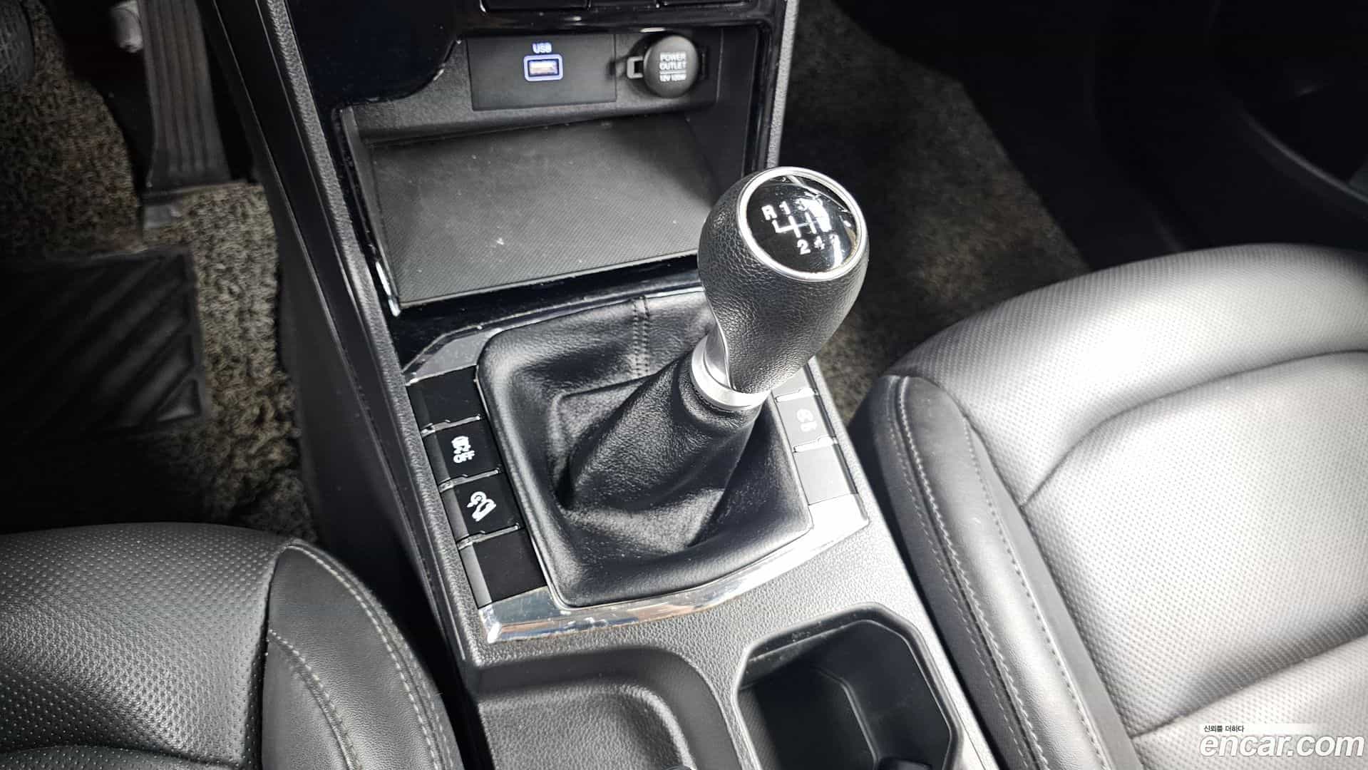 KORANDO KG Mobility 2019.10-INNER-009
