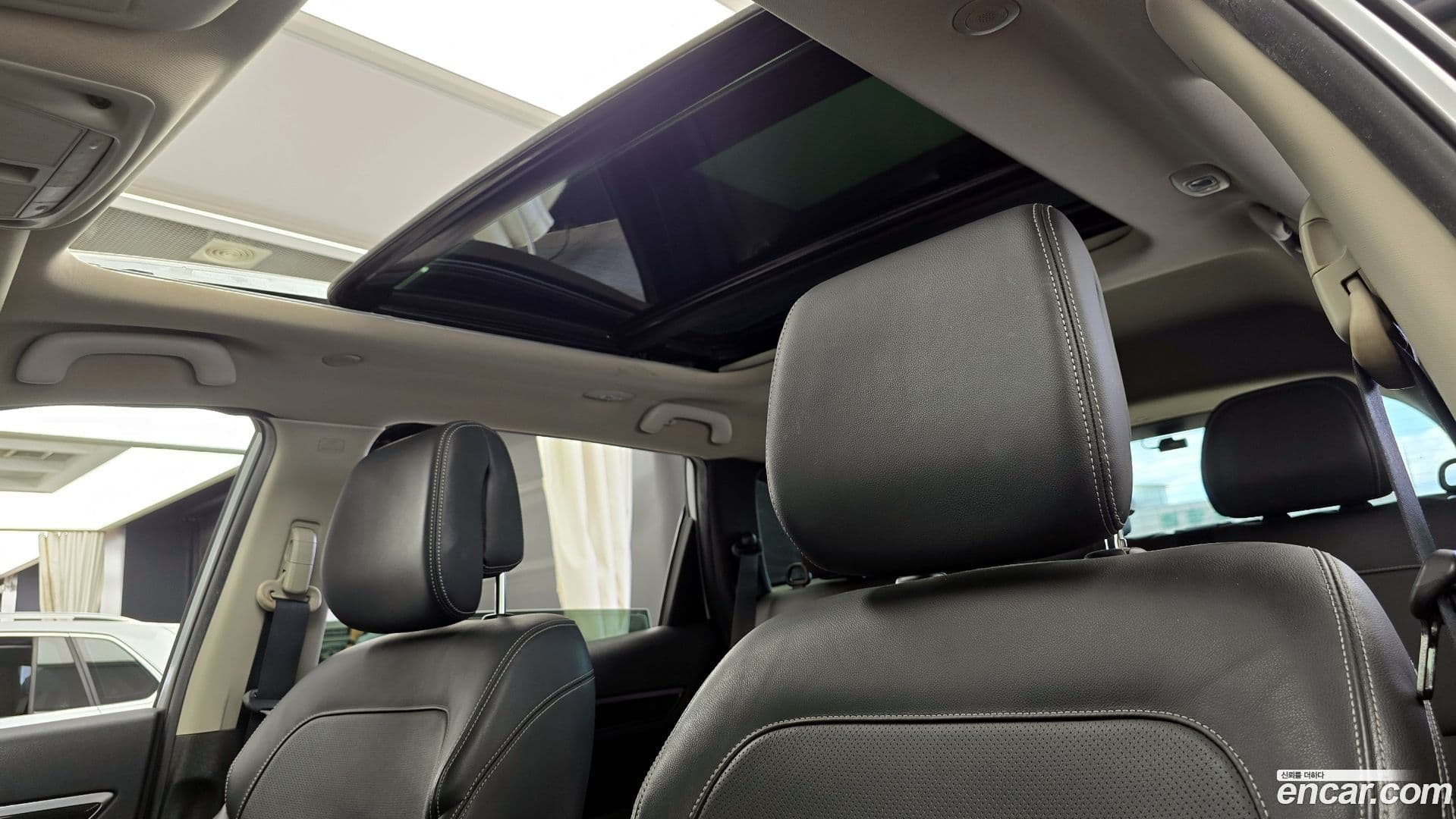 Main__Slider__Photo:QM6 Renault Korea 2019.7-17