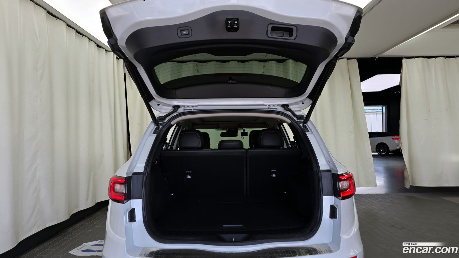 Main__Slider__Photo:QM6 Renault Korea 2019.7-19