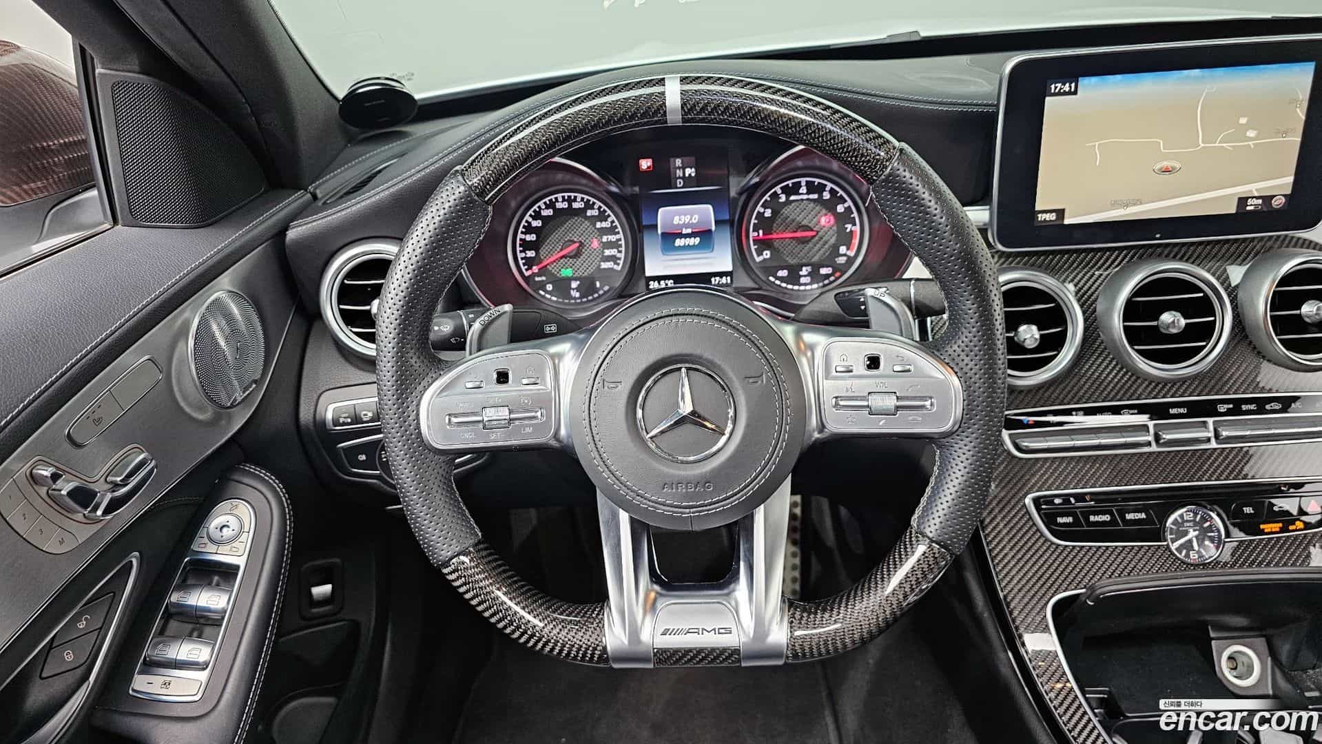 C-Class Mercedes-Benz 2017.11-OPTION-017