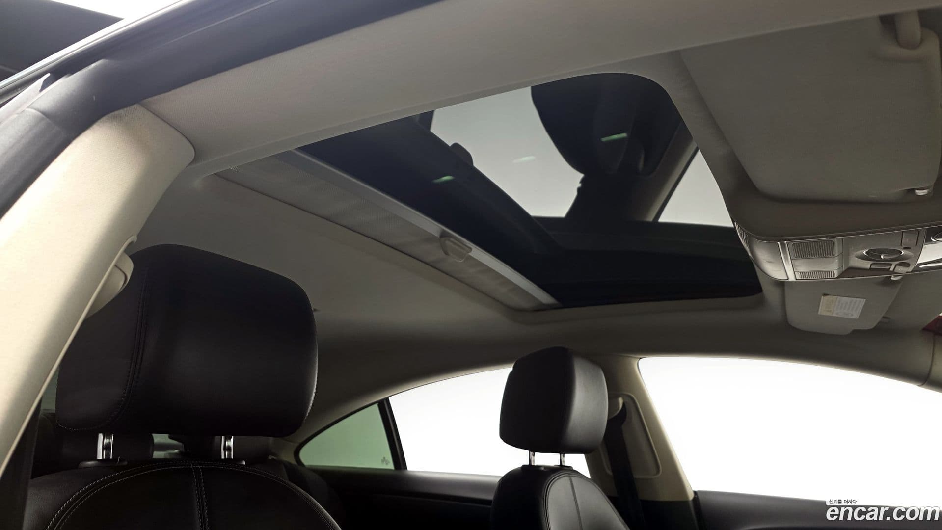 Main__Slider__Photo:CC Volkswagen 2015.0-14