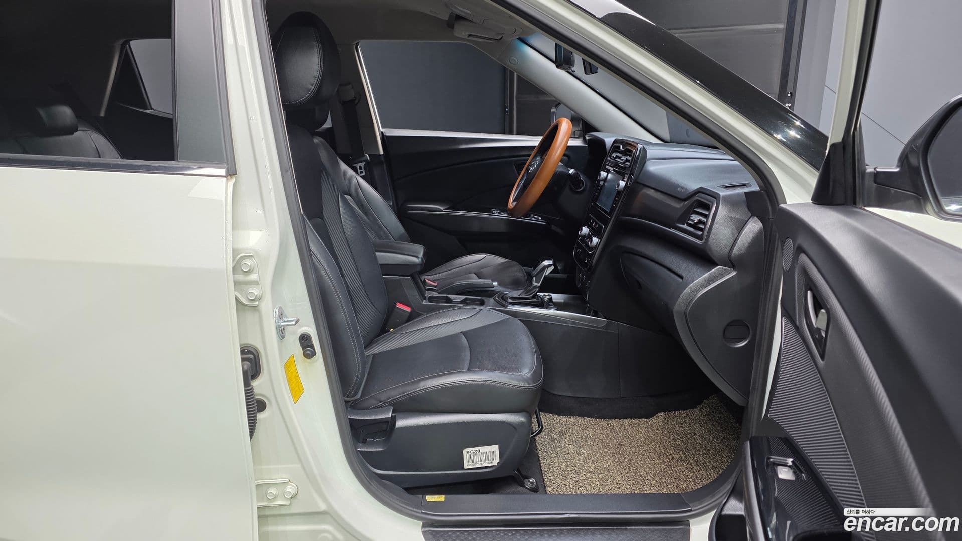 Main__Slider__Photo:TIBOLI KG_Mobility_Ssangyong 2020.0-10