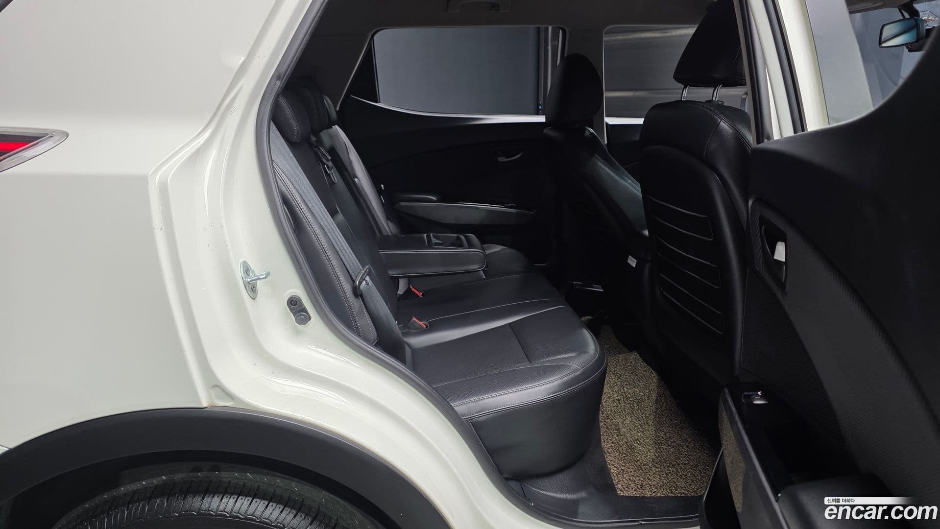 Main__Slider__Photo:TIBOLI KG_Mobility_Ssangyong 2020.0-11