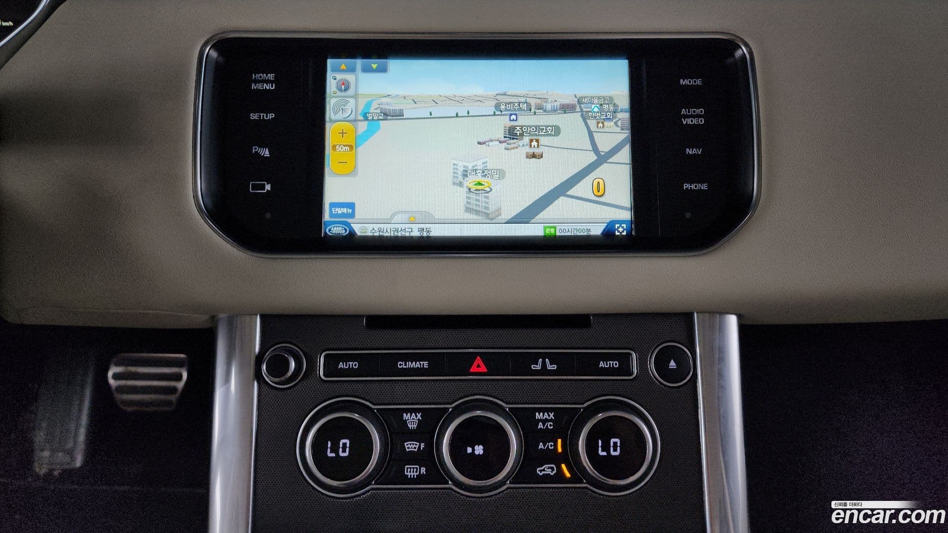 Main__Slider__Photo:Range Rover Sport Land Rover 2014.4-13