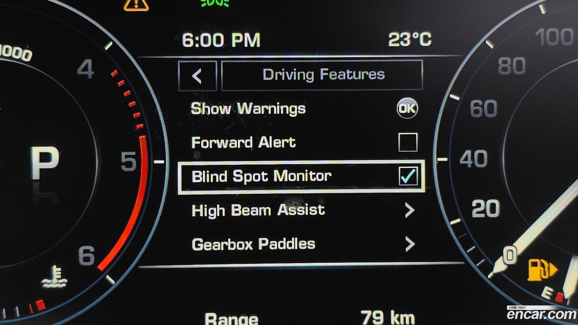 Main__Slider__Photo:Range Rover Sport Land Rover 2015.9-17