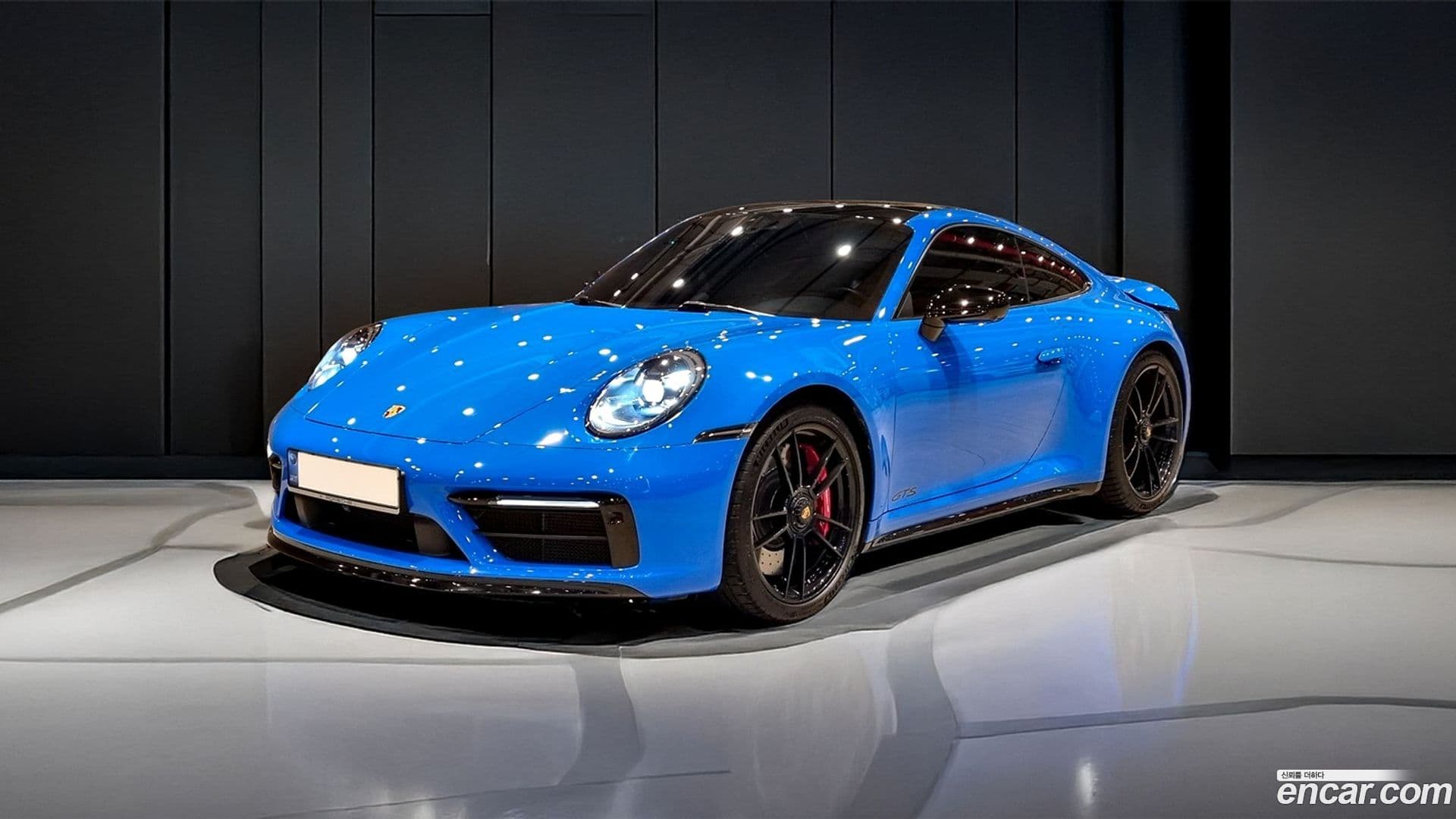 Main__Slider__Photo:911 Porsche 2022.1-0