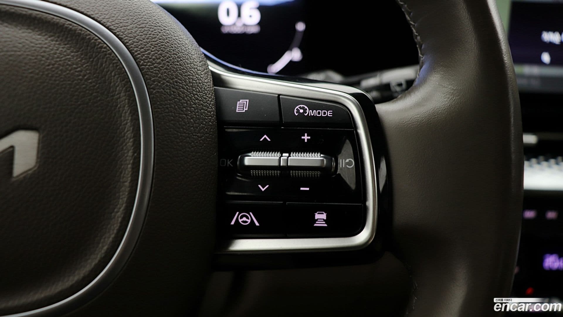 Main__Slider__Photo:Canival Kia 2022.1-13