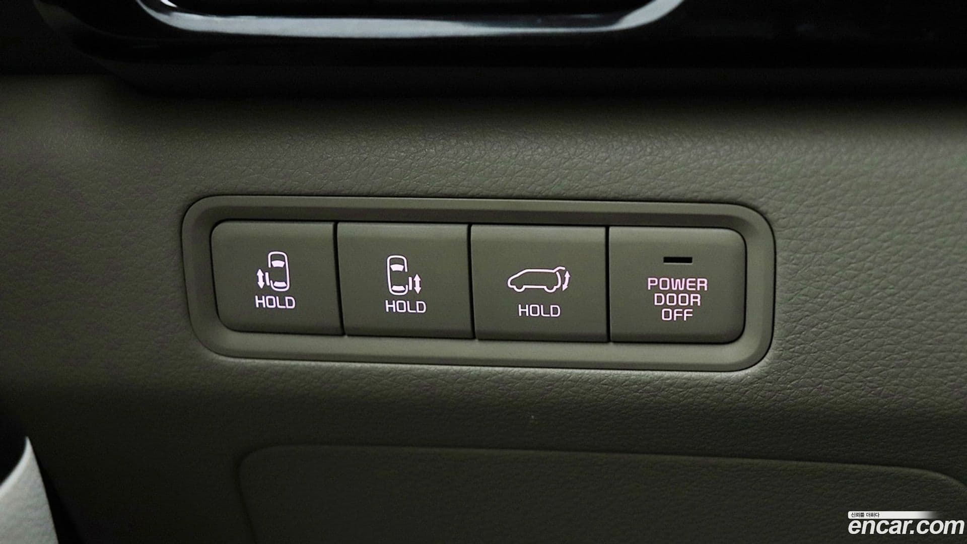 Main__Slider__Photo:Canival Kia 2022.1-14