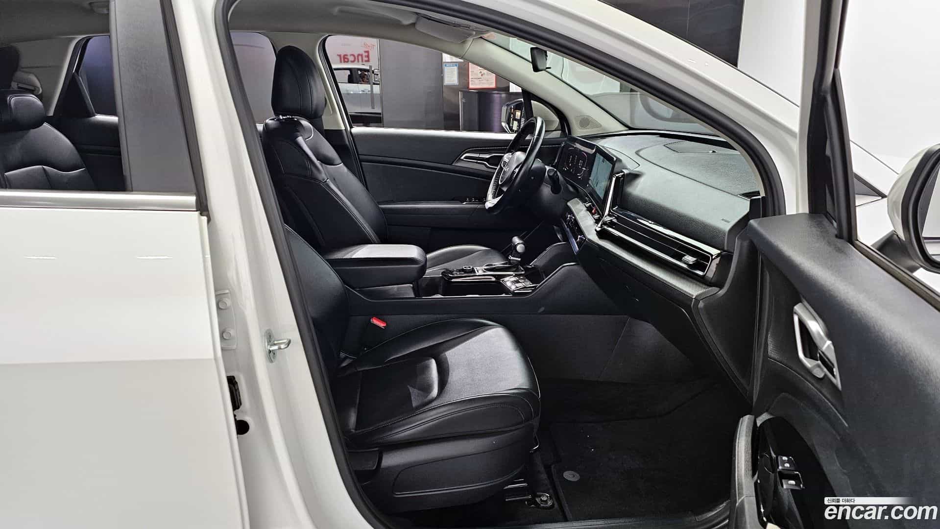 Sportage Kia 2022.2-INNER-010