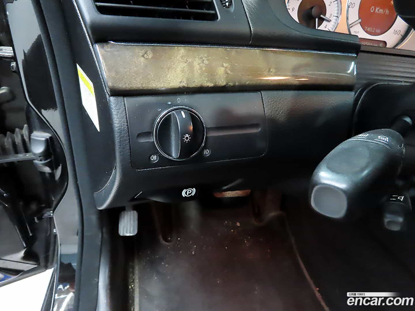 E-Class Mercedes-Benz 2008.2-OPTION-019