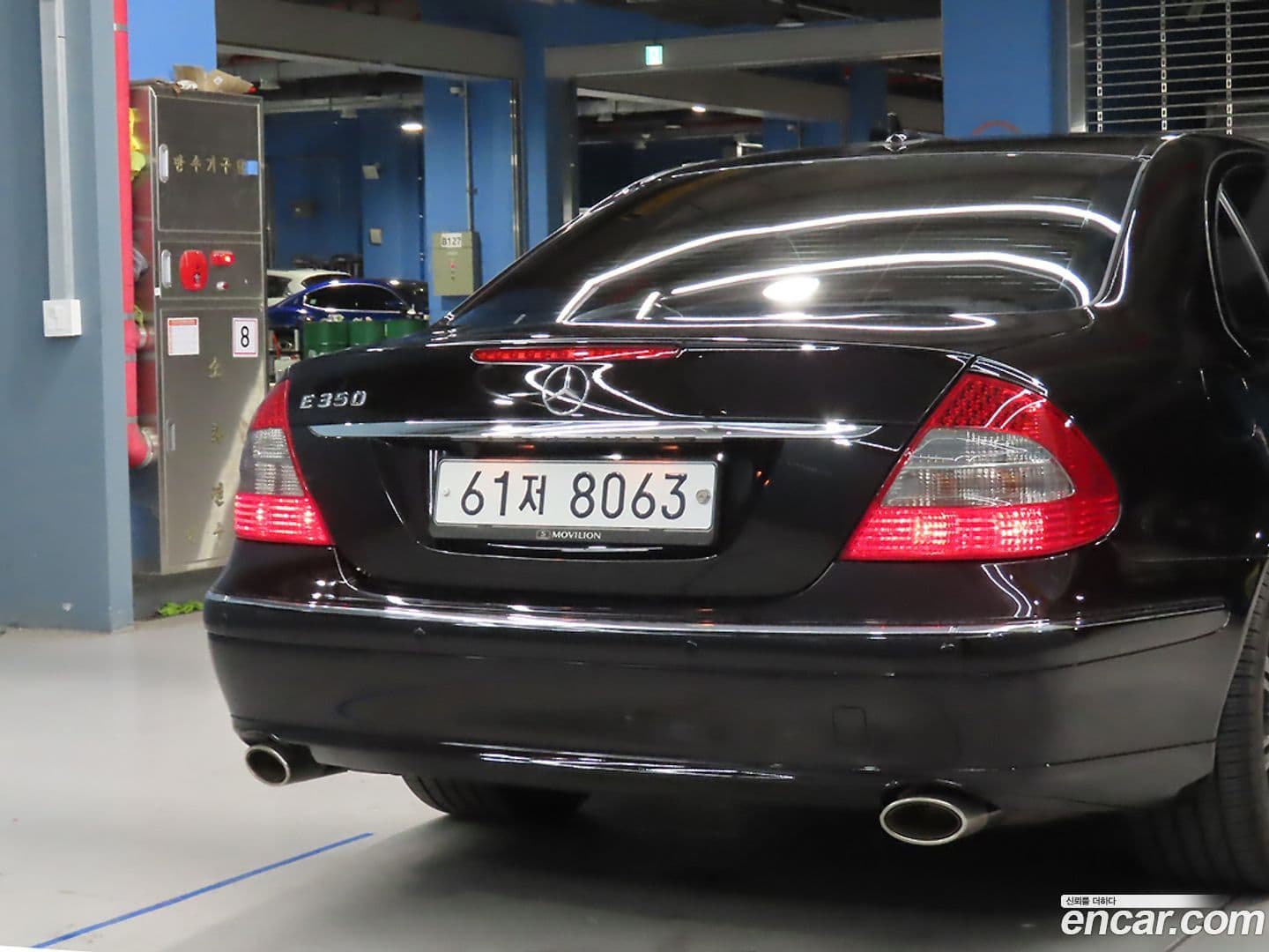 Main__Slider__Photo:E-Class Mercedes-Benz 2008.2-16