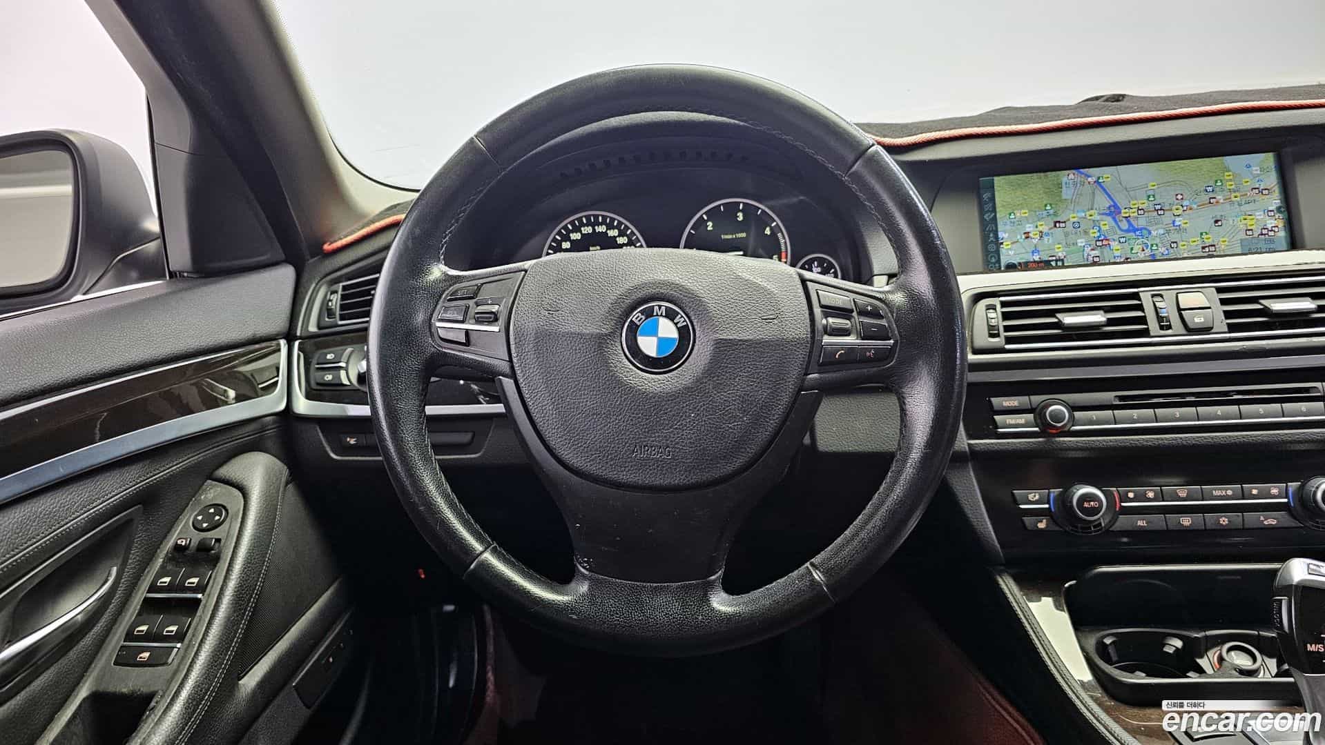 5-Series BMW 2011.4-OPTION-017