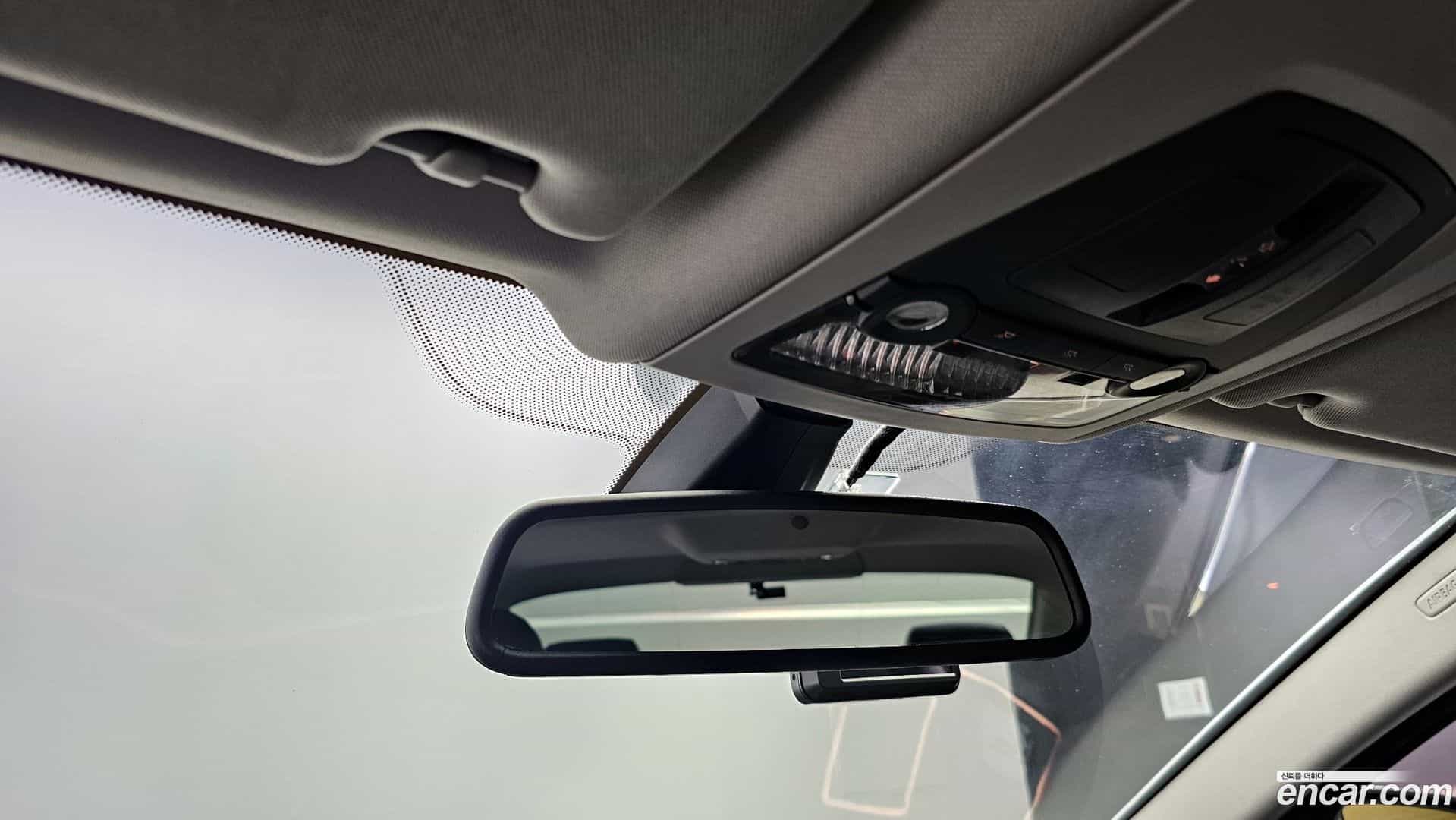 5-Series BMW 2011.4-OPTION-024