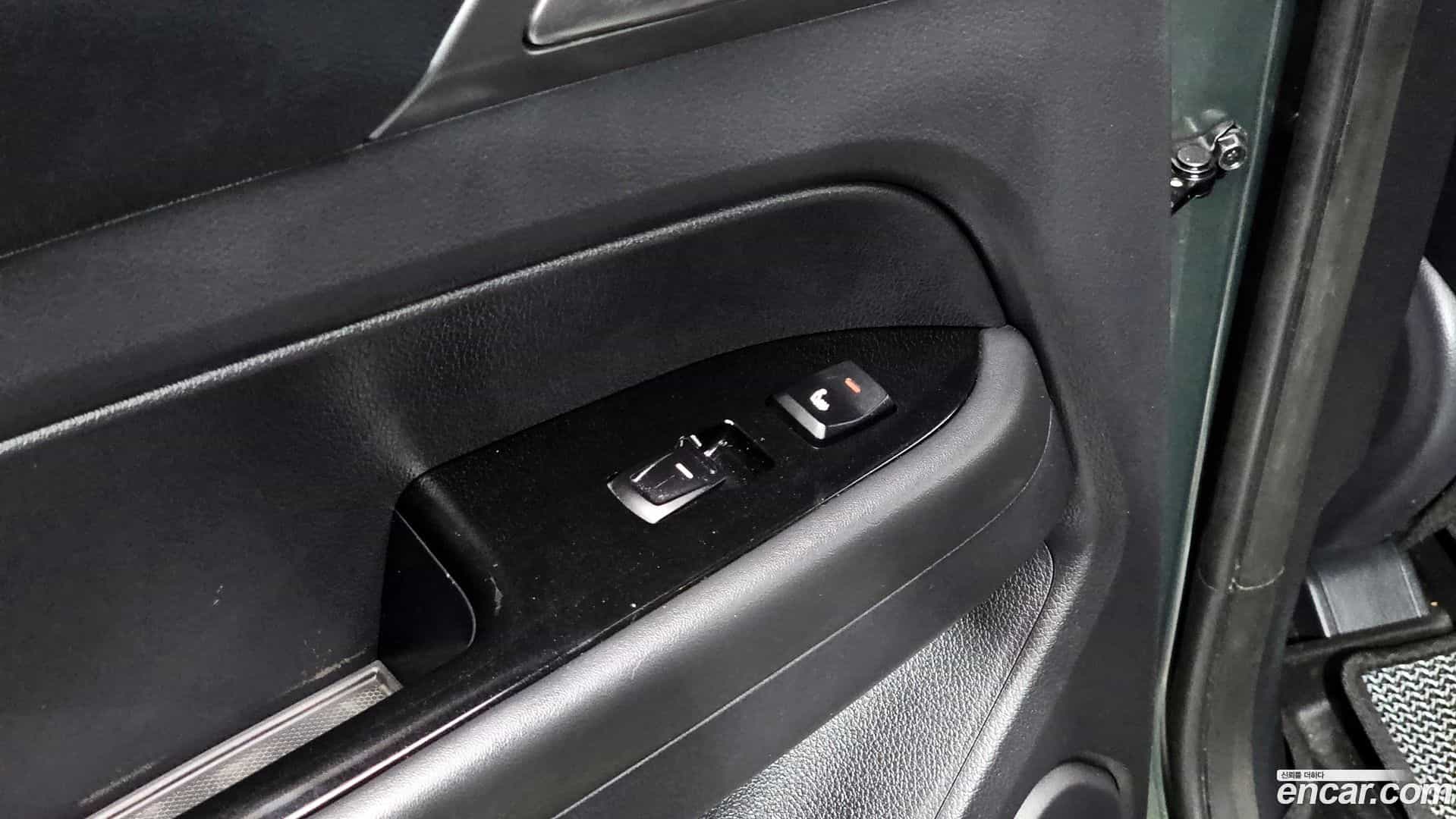 Rexton KG_Mobility_Ssangyong 2023.6-OPTION-022