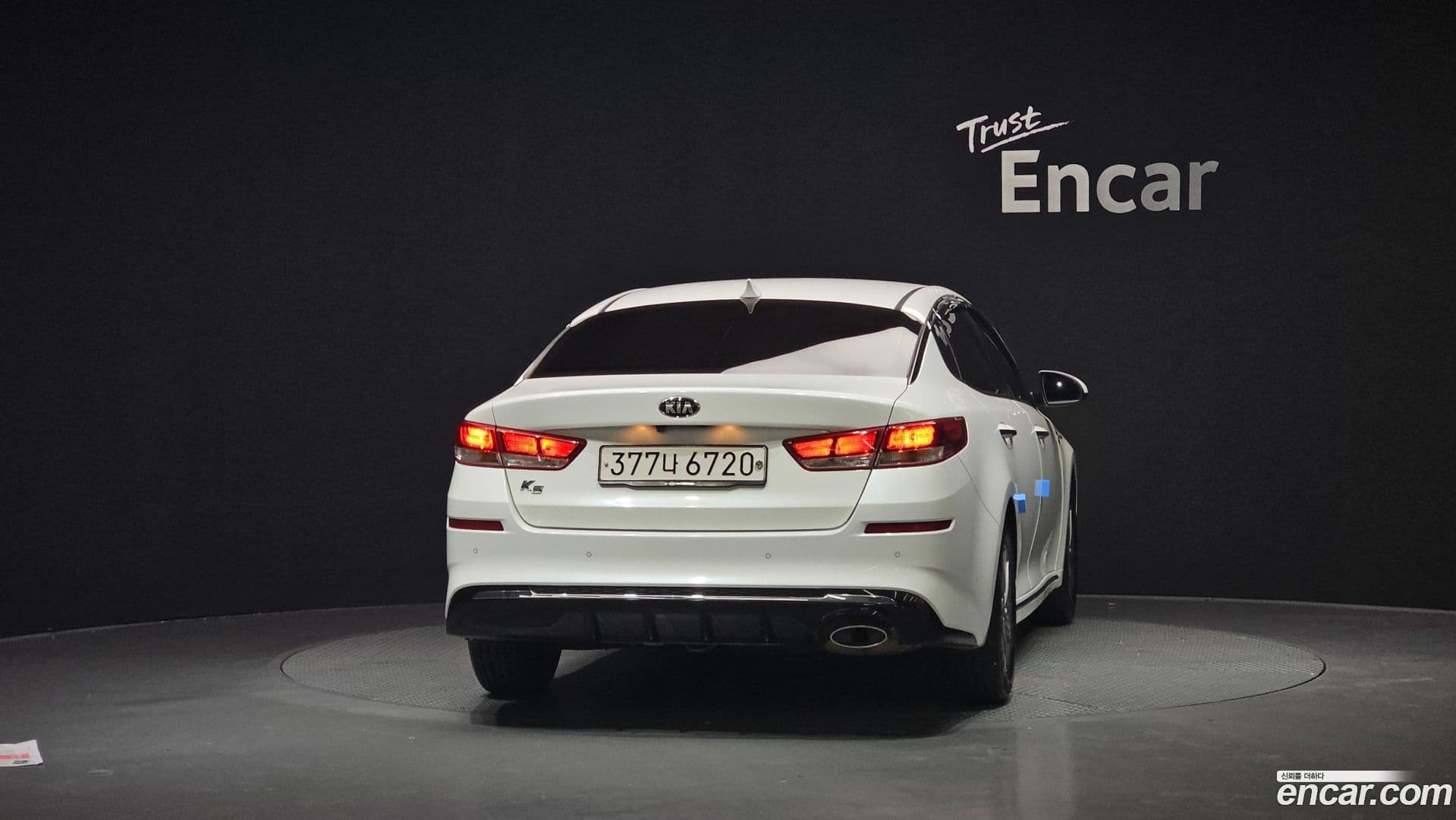 Main__Slider__Photo:K5 Kia 2018.9-3