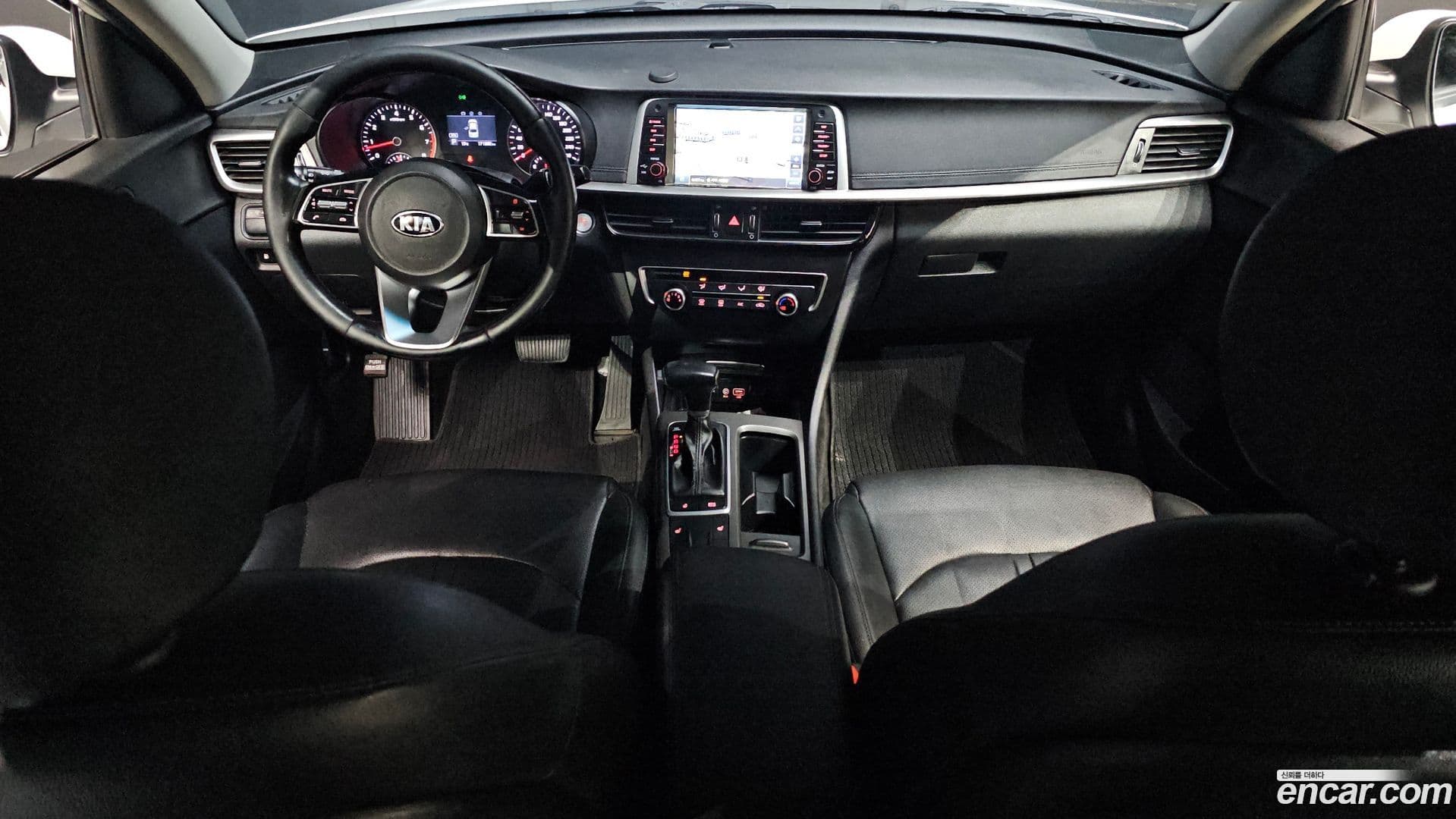 Main__Slider__Photo:K5 Kia 2018.9-6