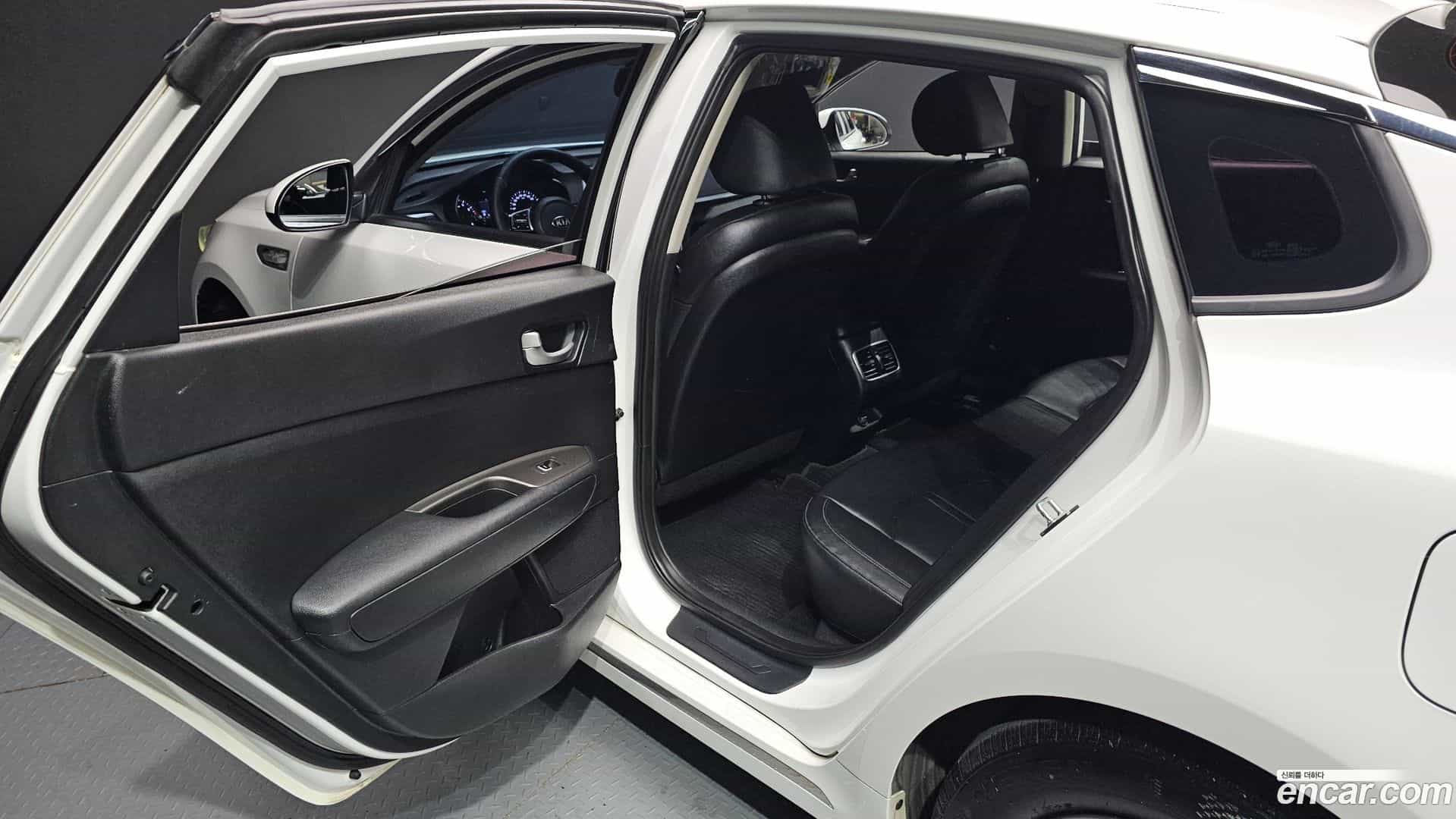 K5 Kia 2018.9-OPTION-016