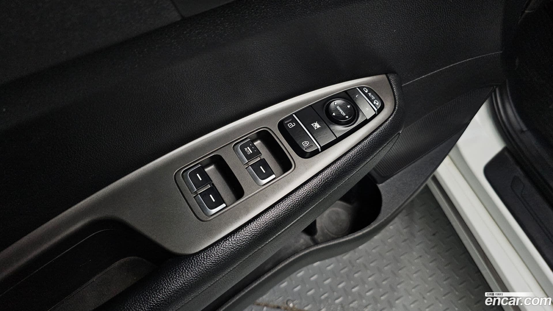 Main__Slider__Photo:K5 Kia 2018.9-16