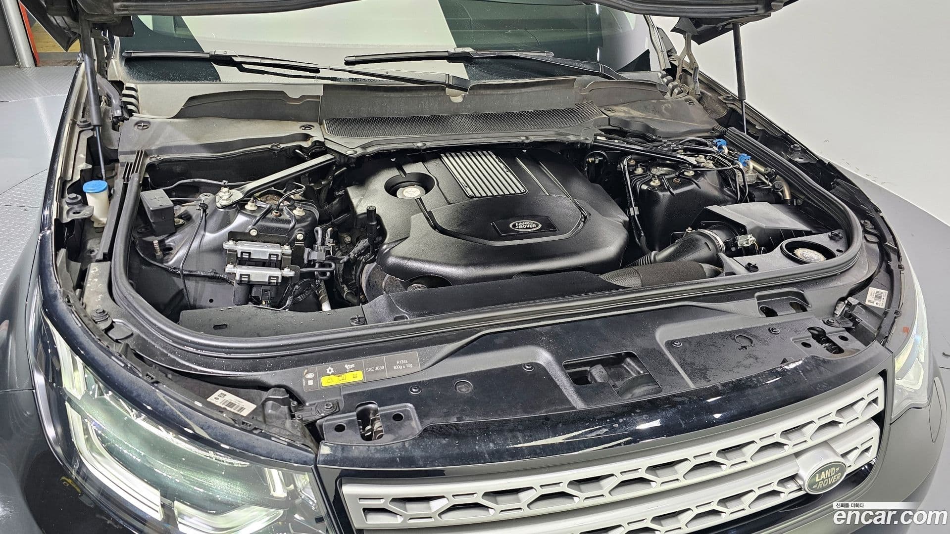 Main__Slider__Photo:Discovery Land Rover 2017.6-5