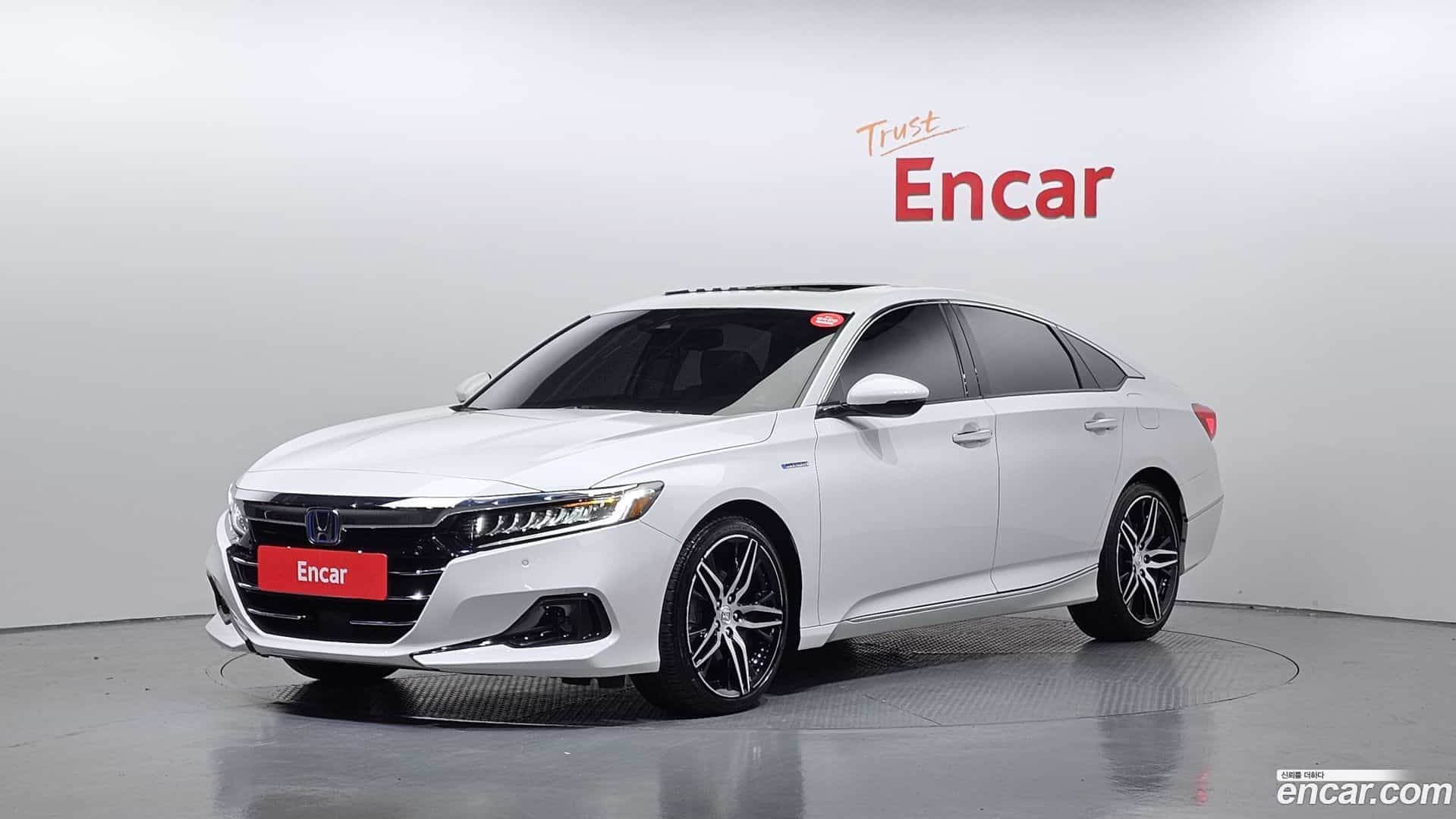 Accord Honda 2022.10-OUTER-001