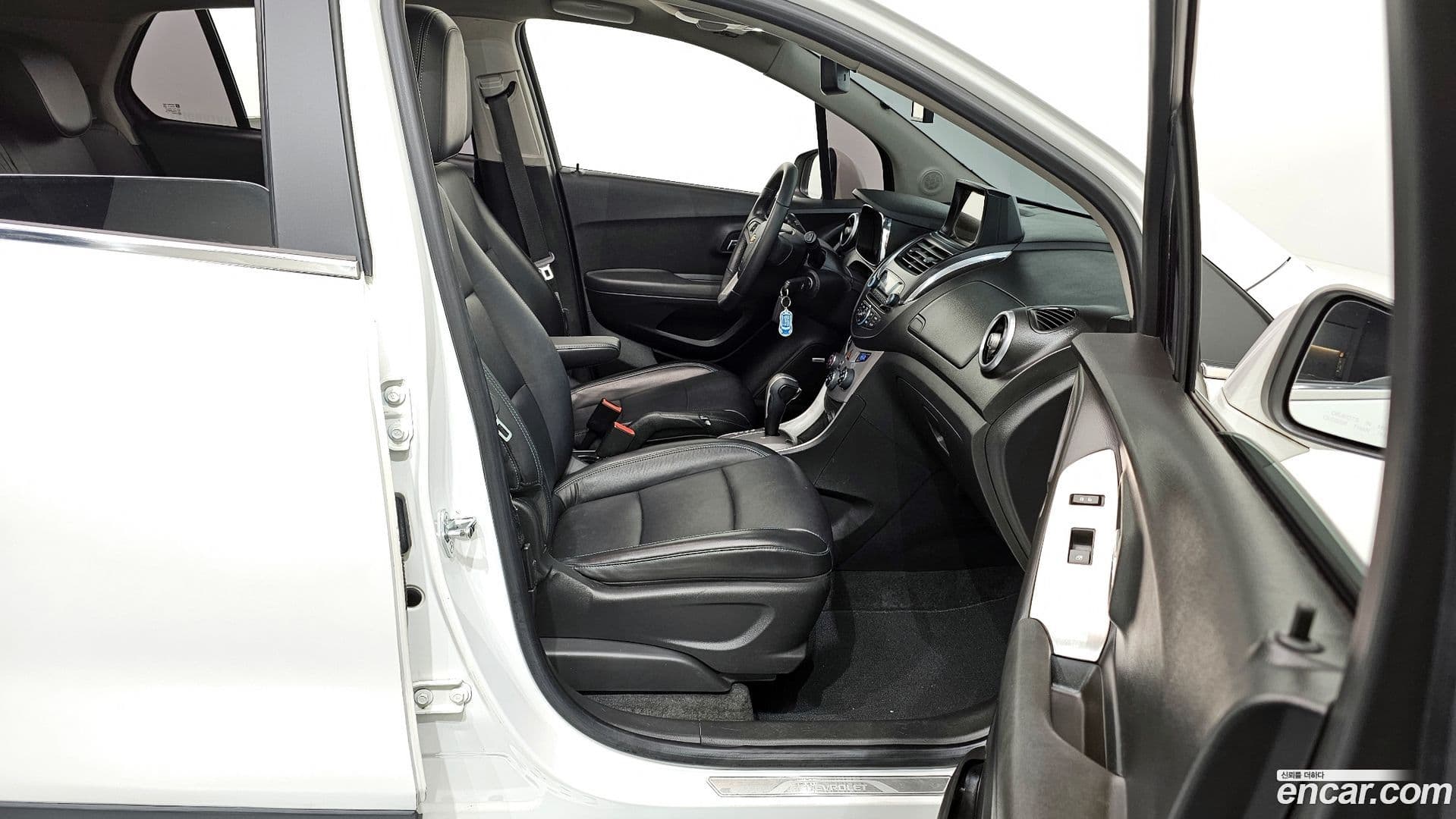 Main__Slider__Photo:Trax ChevroletGMDaewoo 2015.1-10