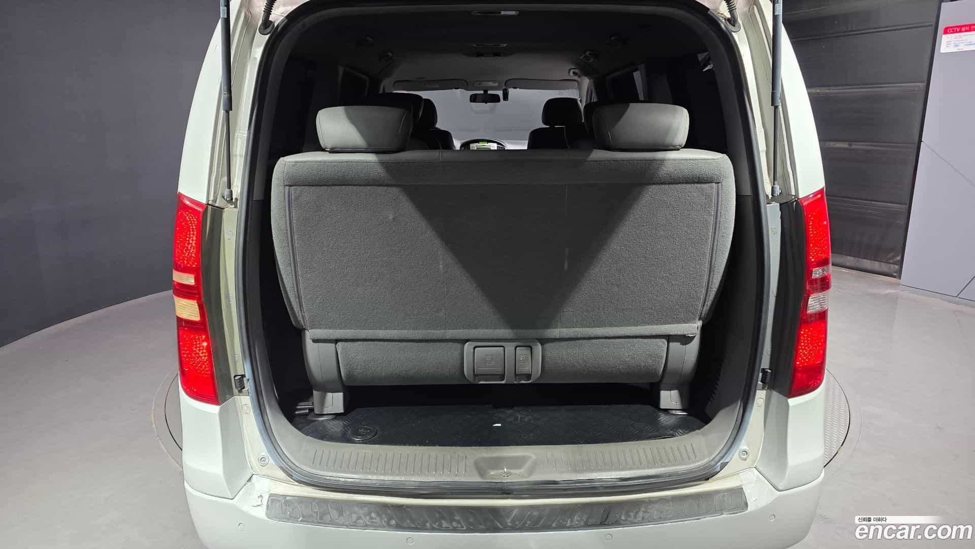 Starex Hyundai 2014.2-OPTION-024