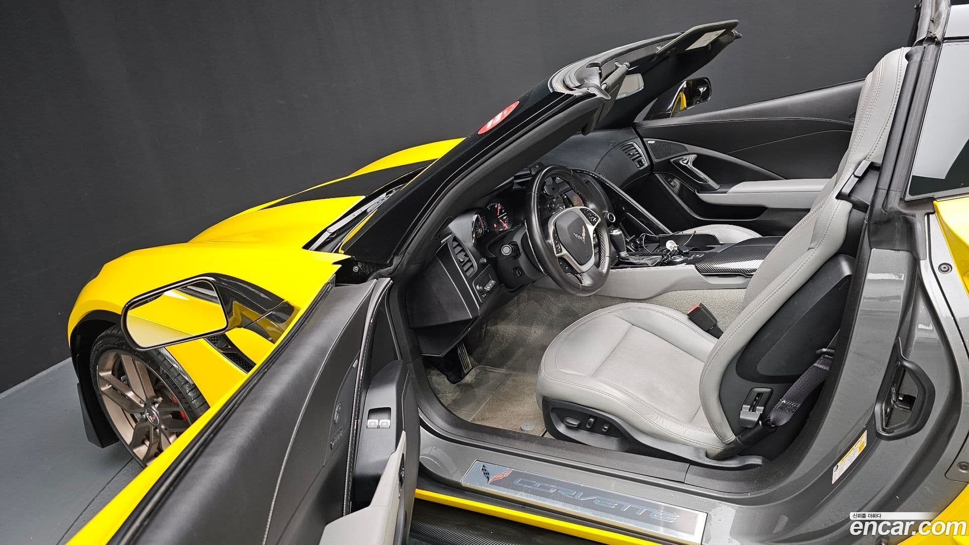 Main__Slider__Photo:Corvette Chevrolet 2015.10-9