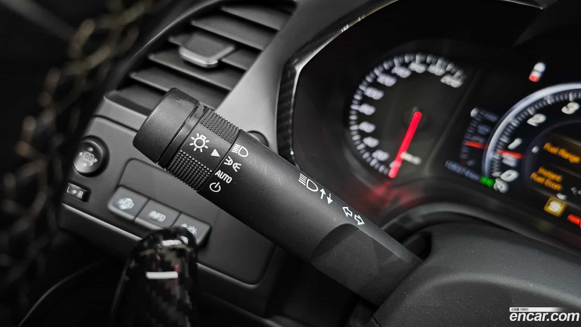 Corvette Chevrolet 2015.10-OPTION-022