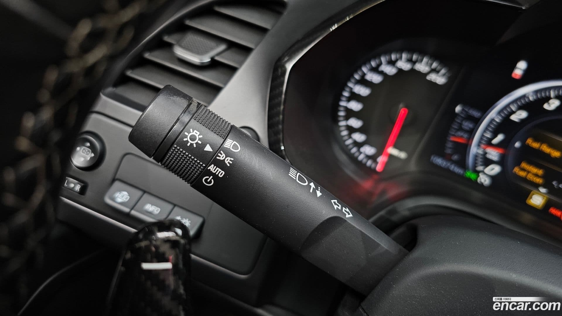 Main__Slider__Photo:Corvette Chevrolet 2015.10-17