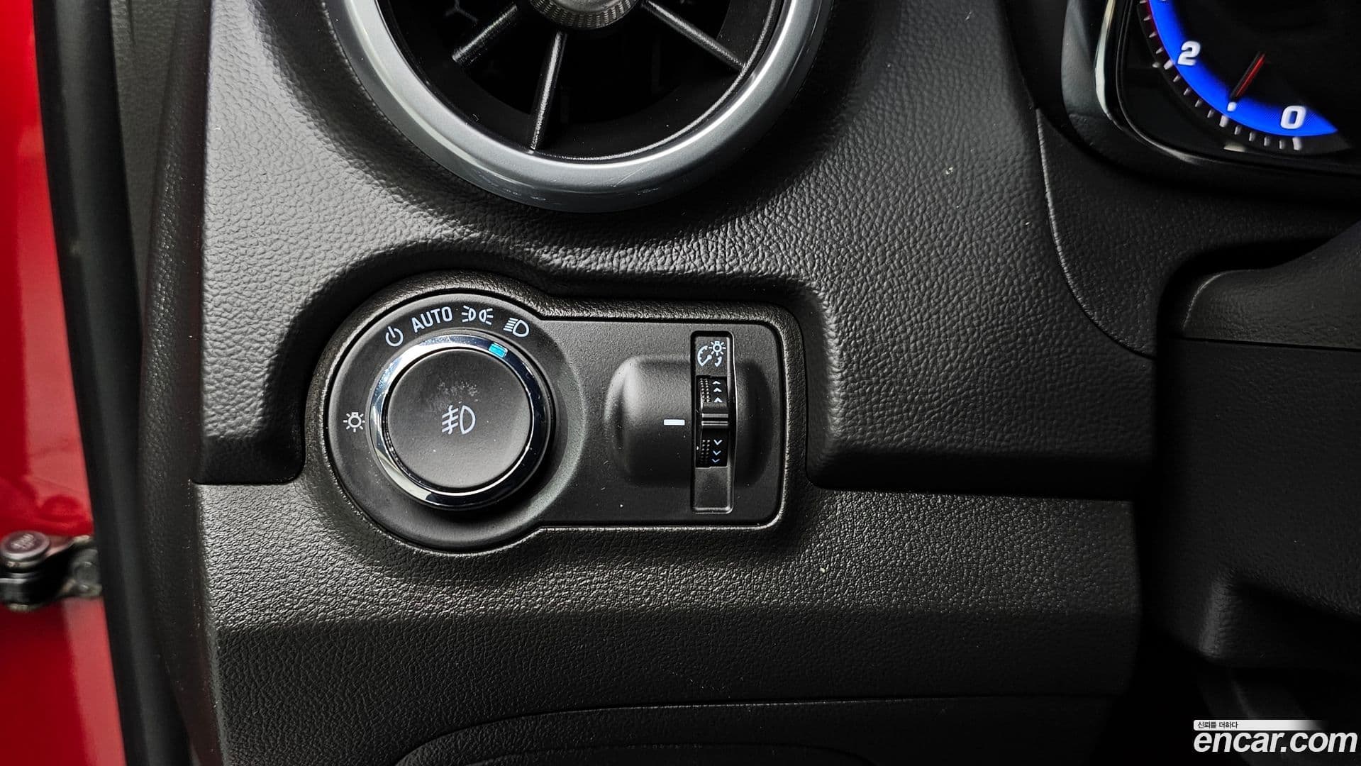 Main__Slider__Photo:Trax ChevroletGMDaewoo 2016.1-15