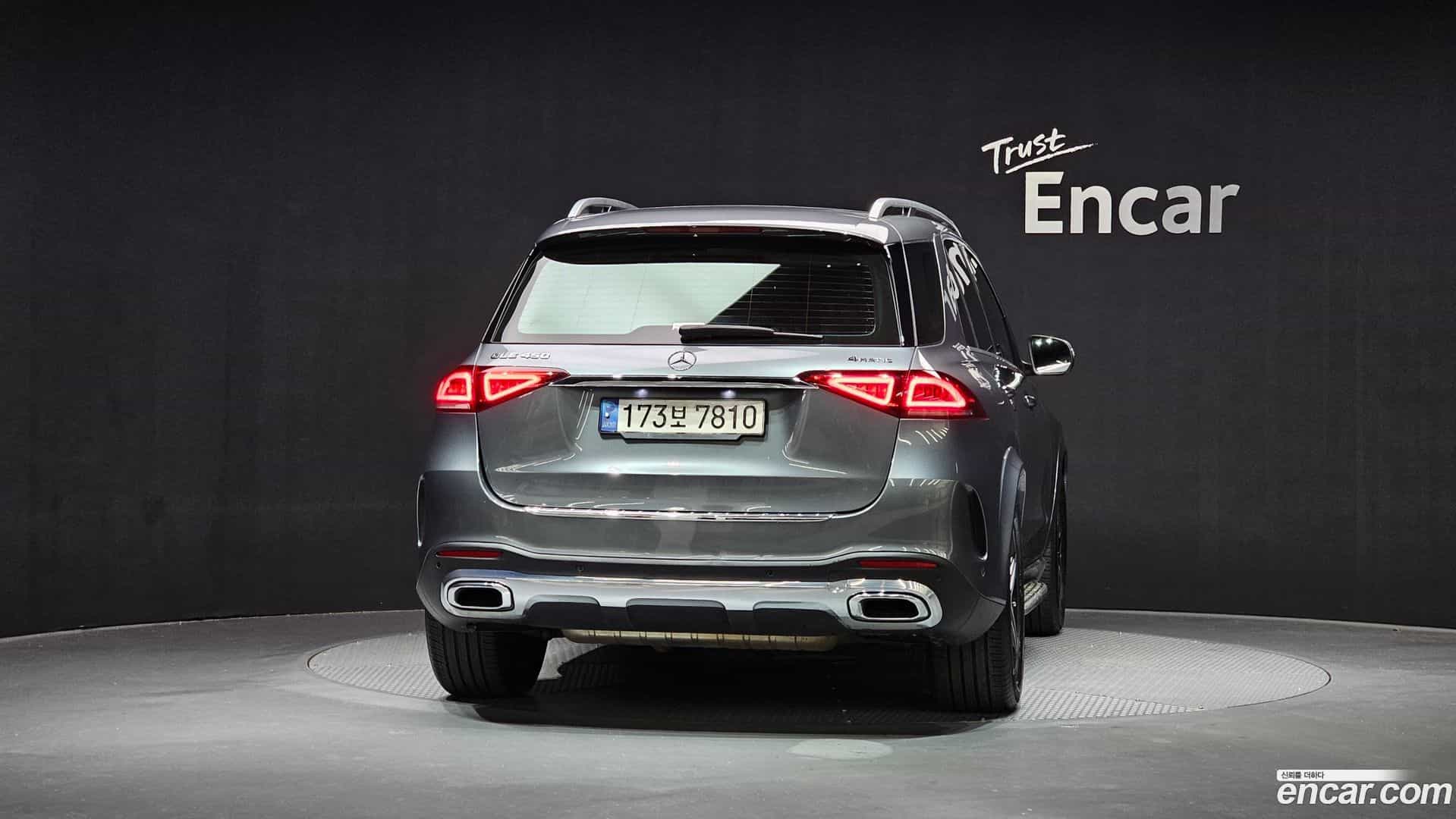 GLE-Class Mercedes-Benz 2021.11-OUTER-004