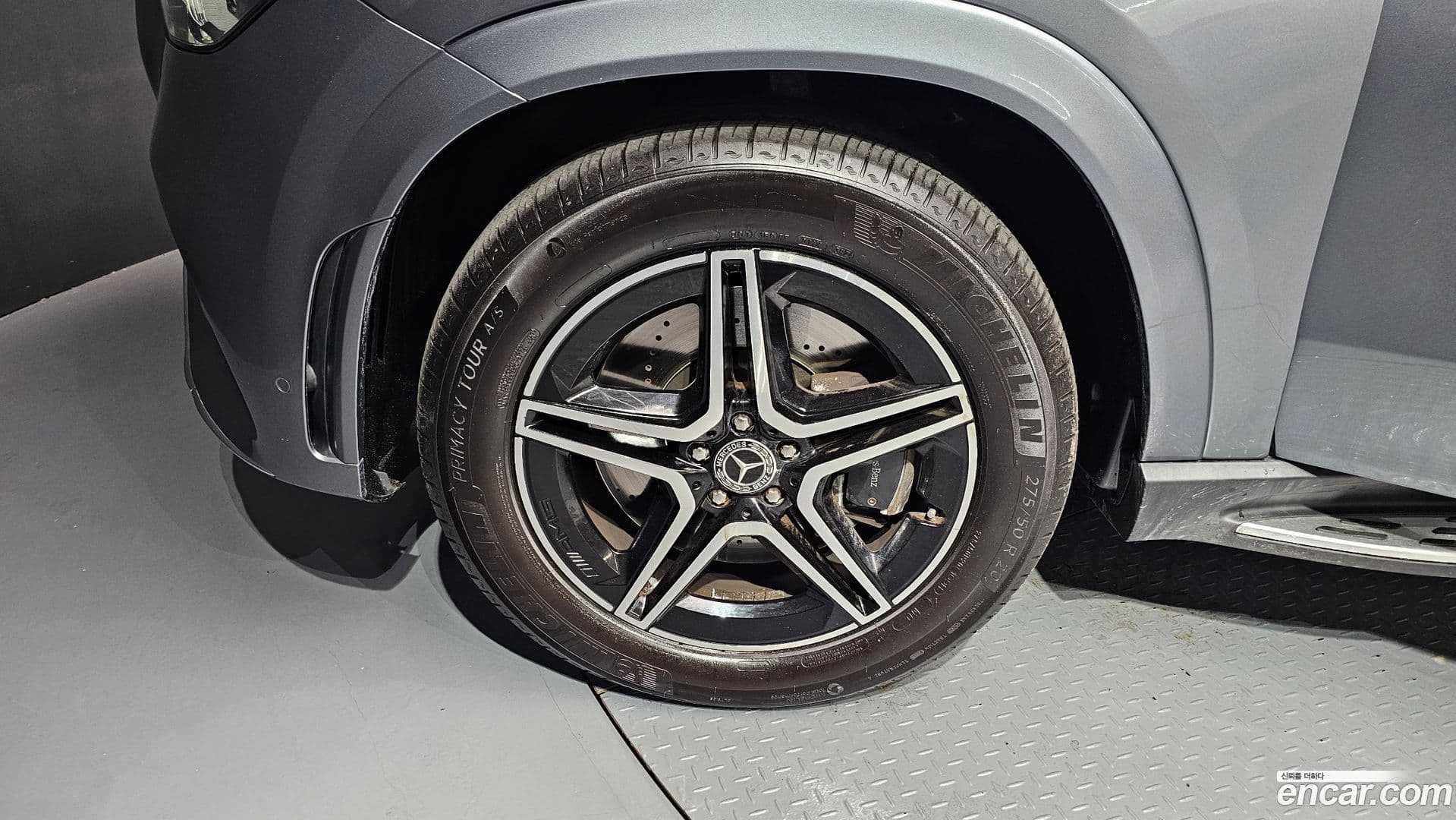 Main__Slider__Photo:GLE-Class Mercedes-Benz 2021.11-4