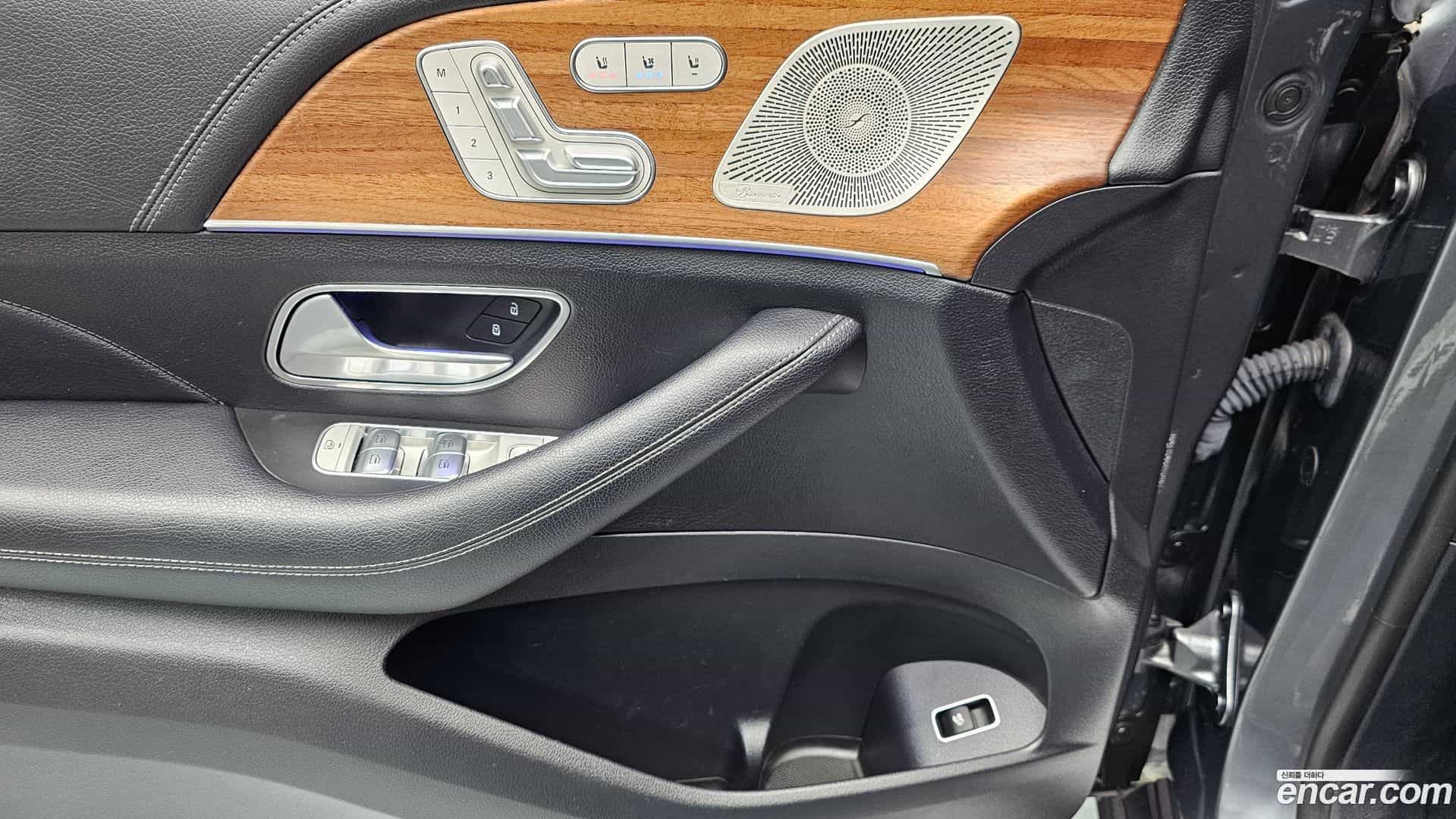 GLE-Class Mercedes-Benz 2021.11-OPTION-022