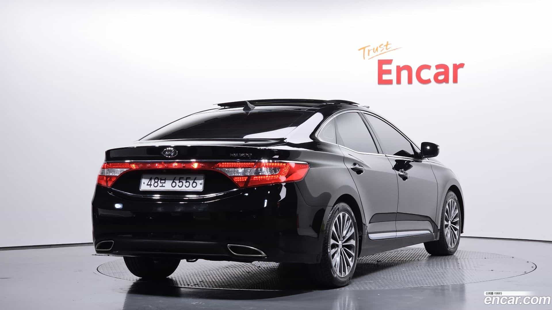 Grandeur Hyundai 2013.3-OUTER-002