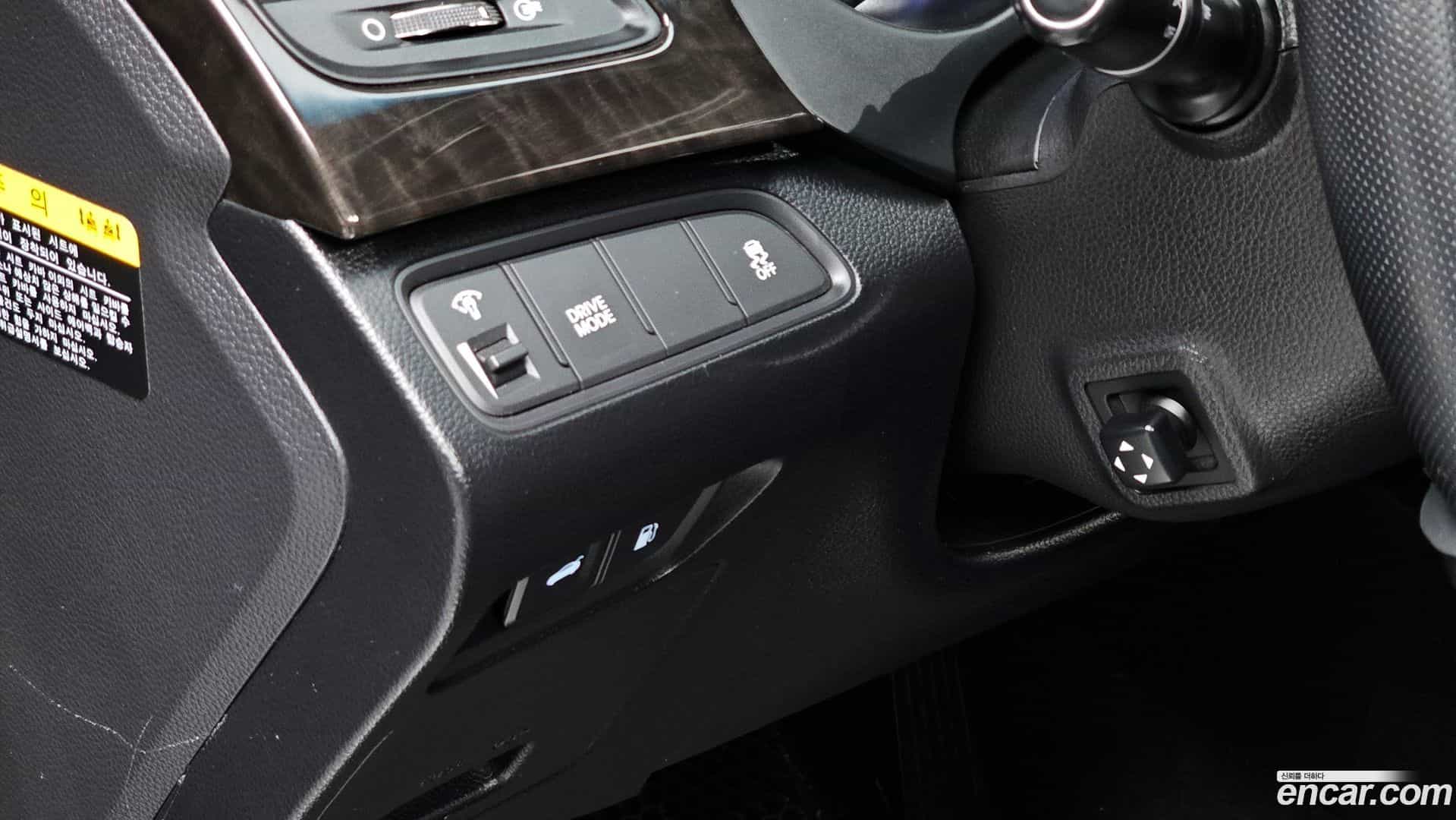 Grandeur Hyundai 2013.3-OPTION-018