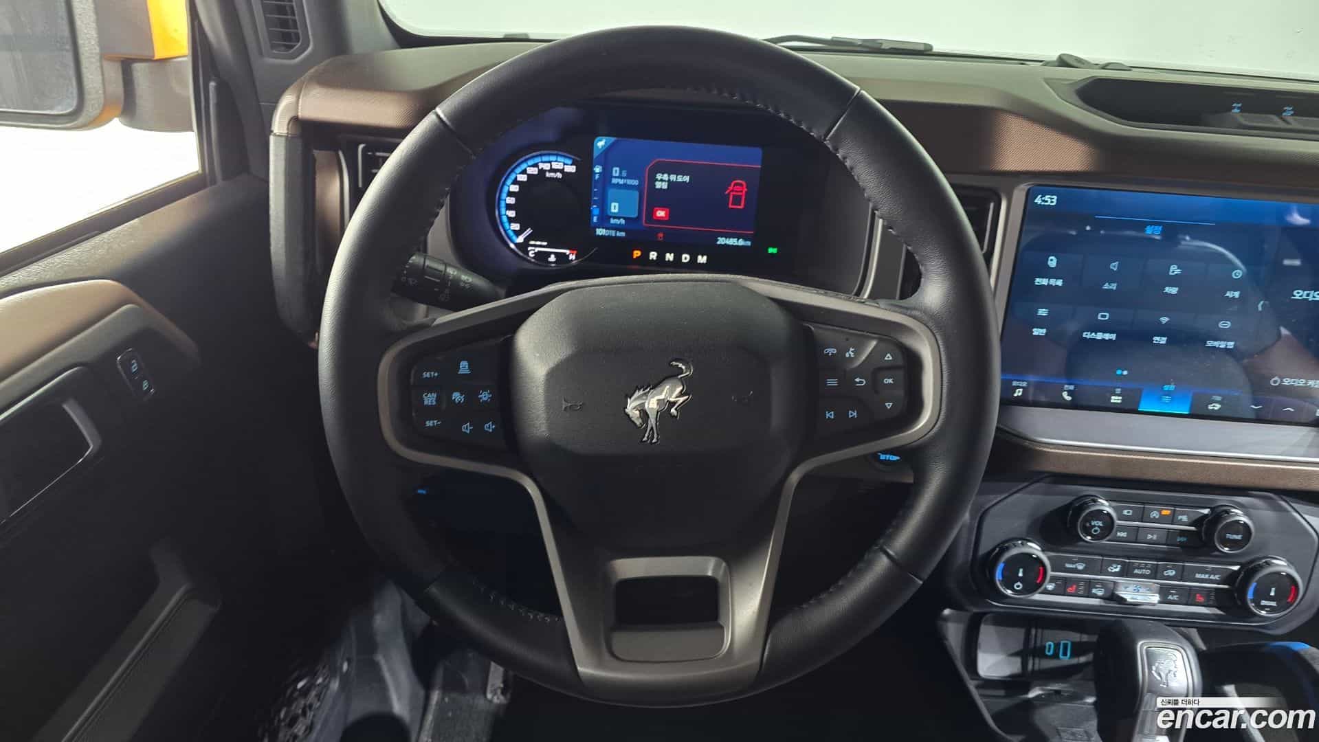 Bronco Ford 2022.11-OPTION-017