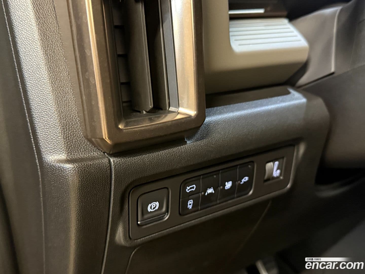 Main__Slider__Photo:Hummer EV GMC 2025.7-11