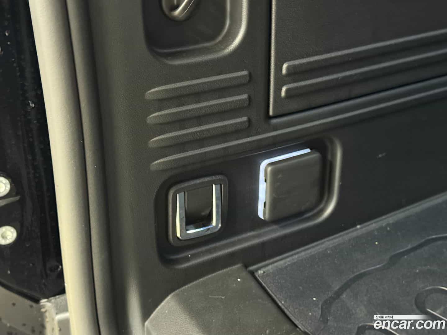 Hummer EV GMC 2025.7-OPTION-021