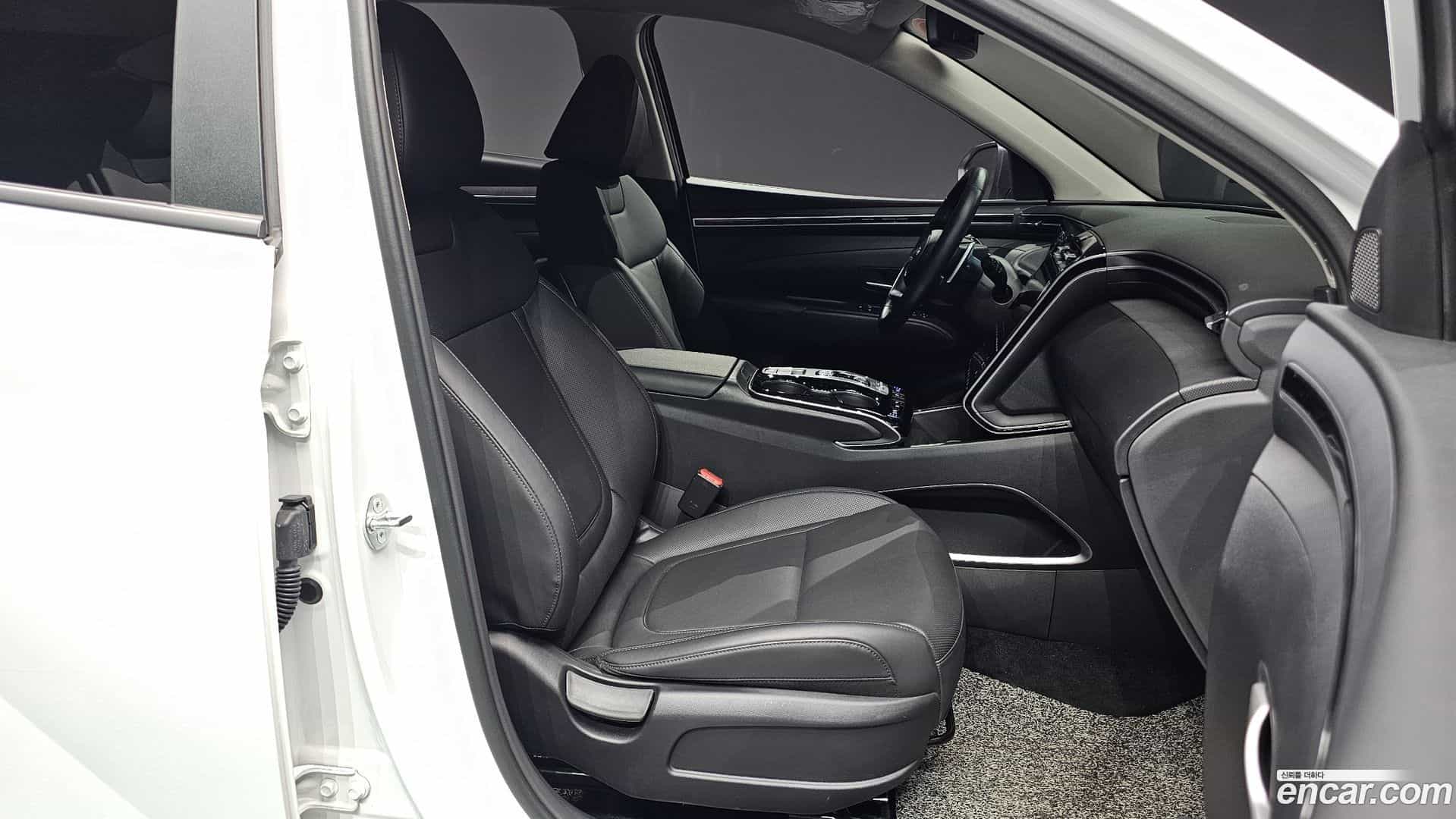 Tucson Hyundai 2023.0-INNER-010