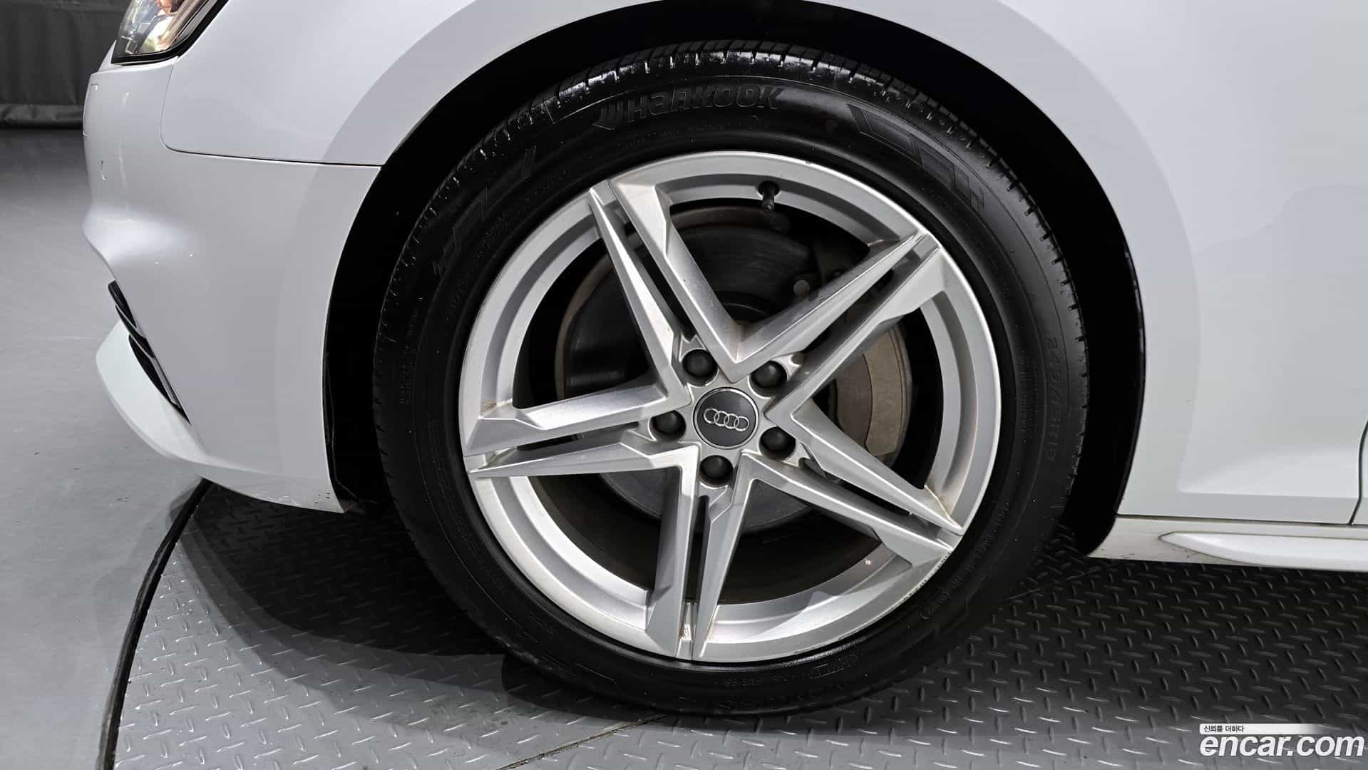 A4 Audi 2016.4-OUTER-005