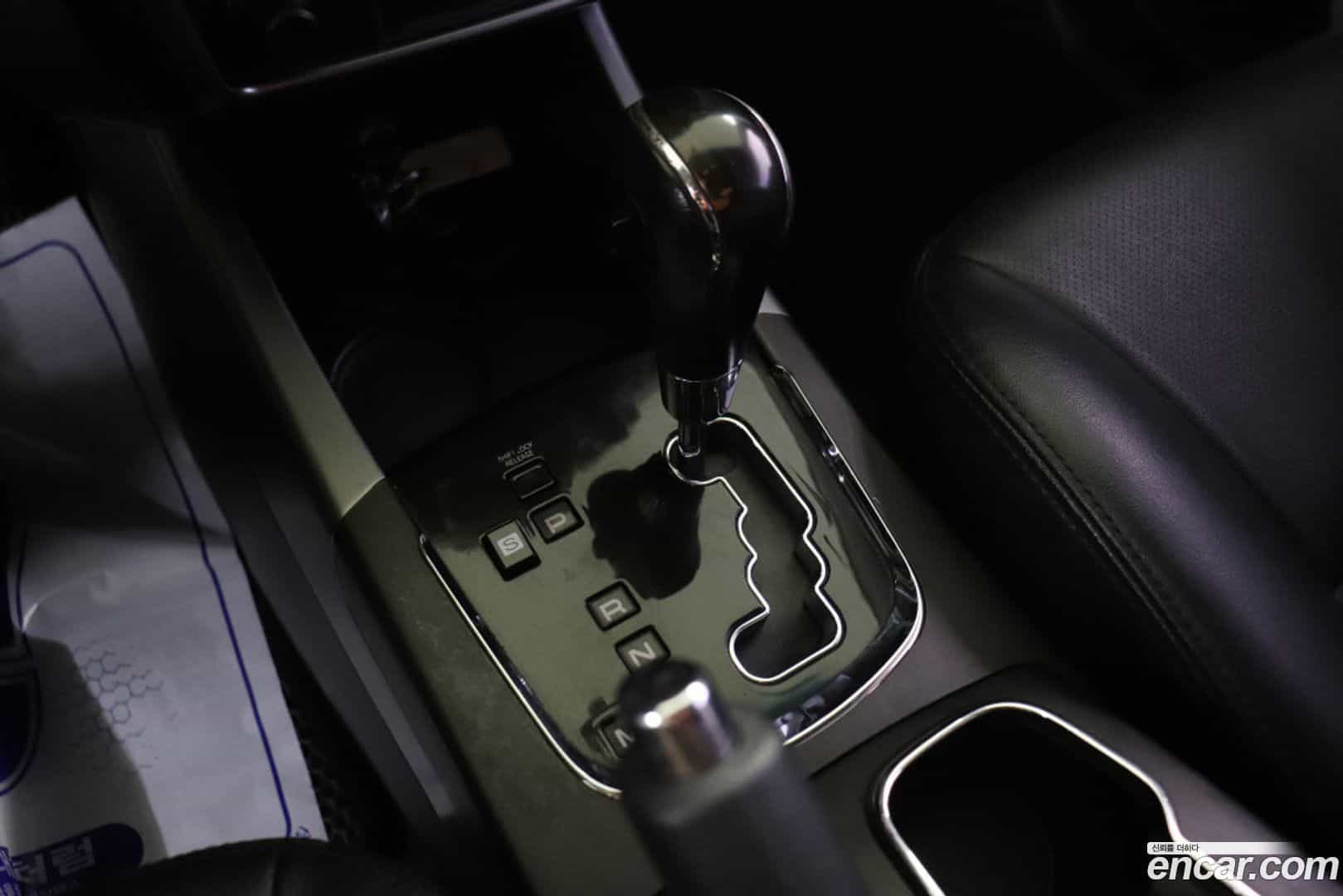 KORANDO KG_Mobility_Ssangyong 2013.9-OPTION-019