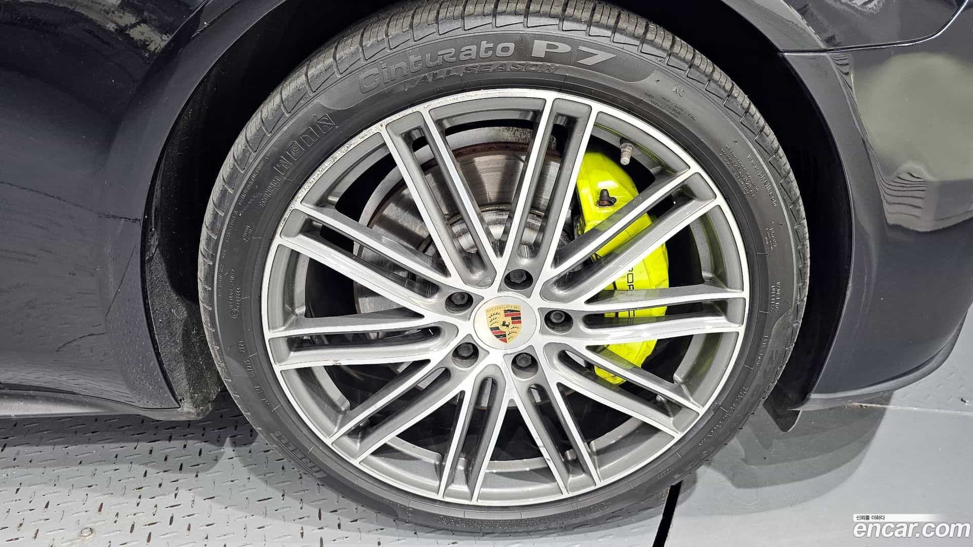 Panamera Porsche 2018.11-OUTER-005