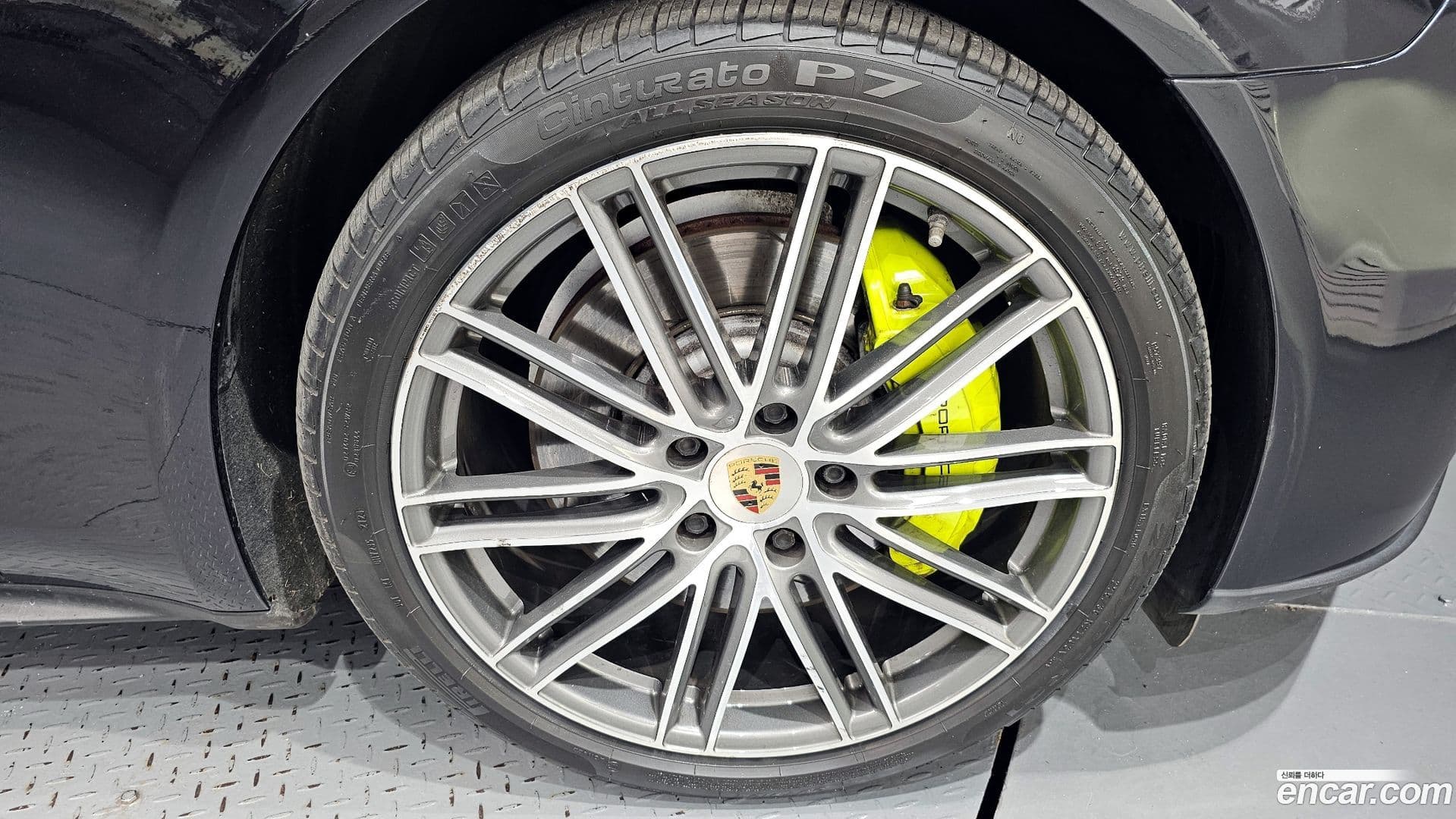 Main__Slider__Photo:Panamera Porsche 2018.11-4