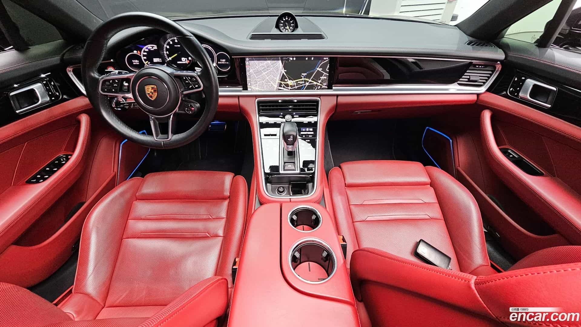 Panamera Porsche 2018.11-INNER-007