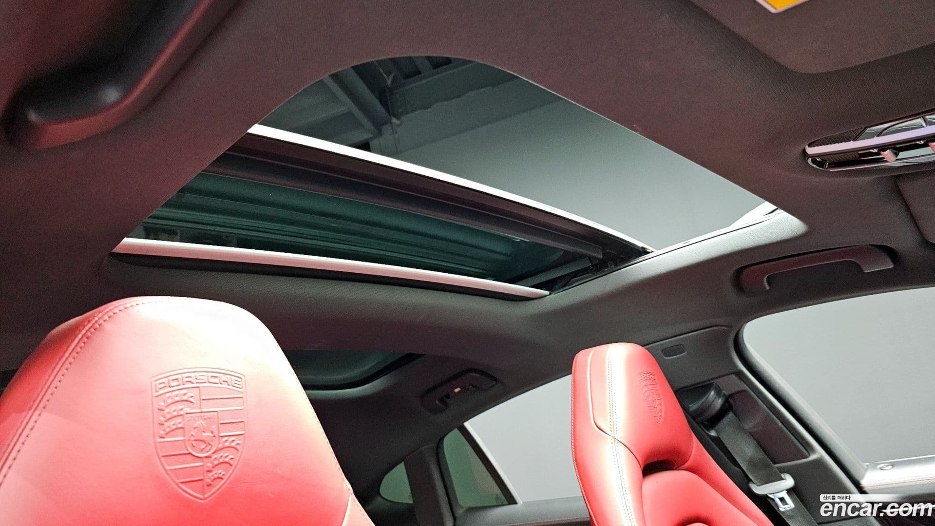 Main__Slider__Photo:Panamera Porsche 2018.11-18