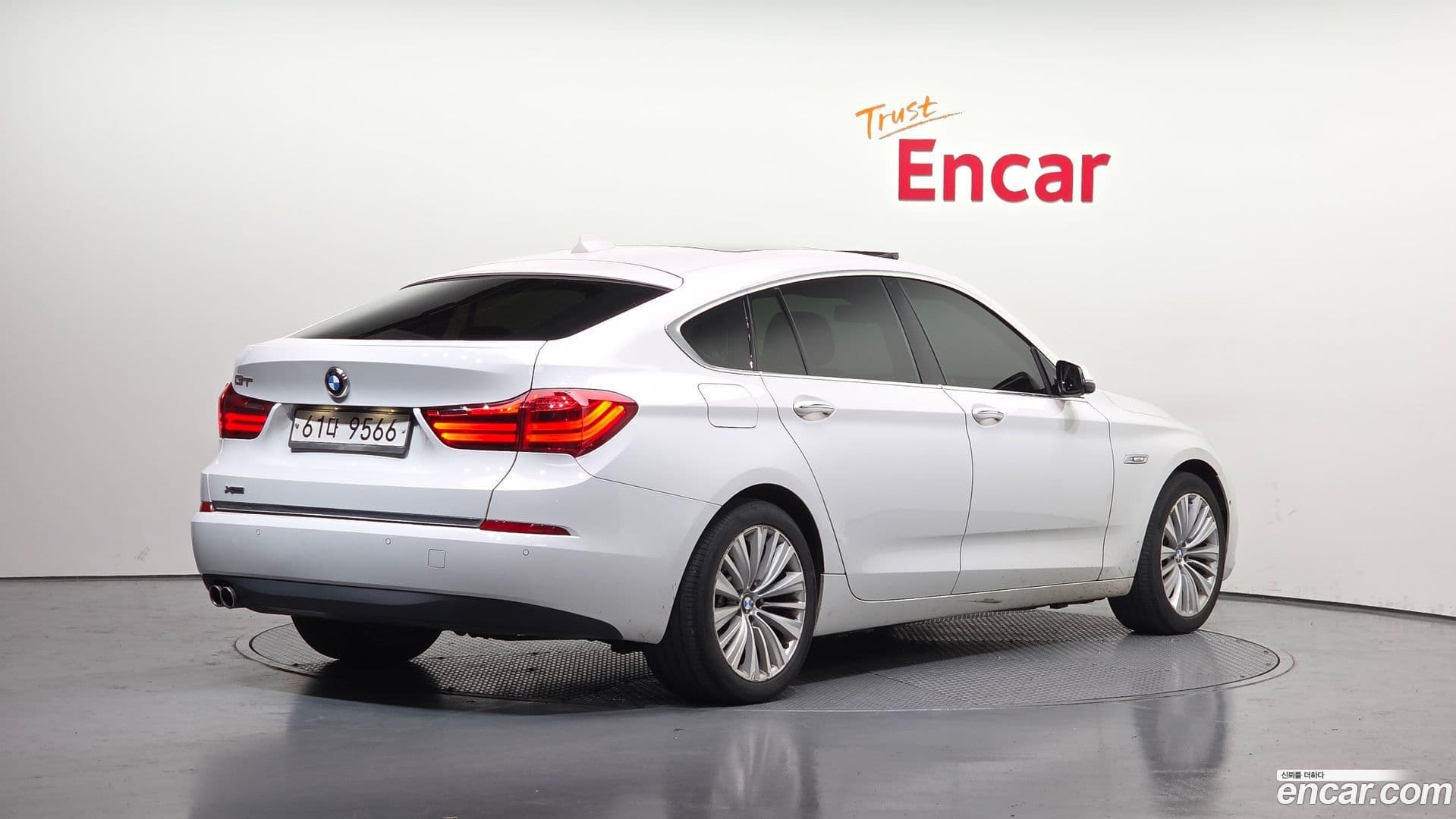 Main__Slider__Photo:Gran Turismo BMW 2013.10-1