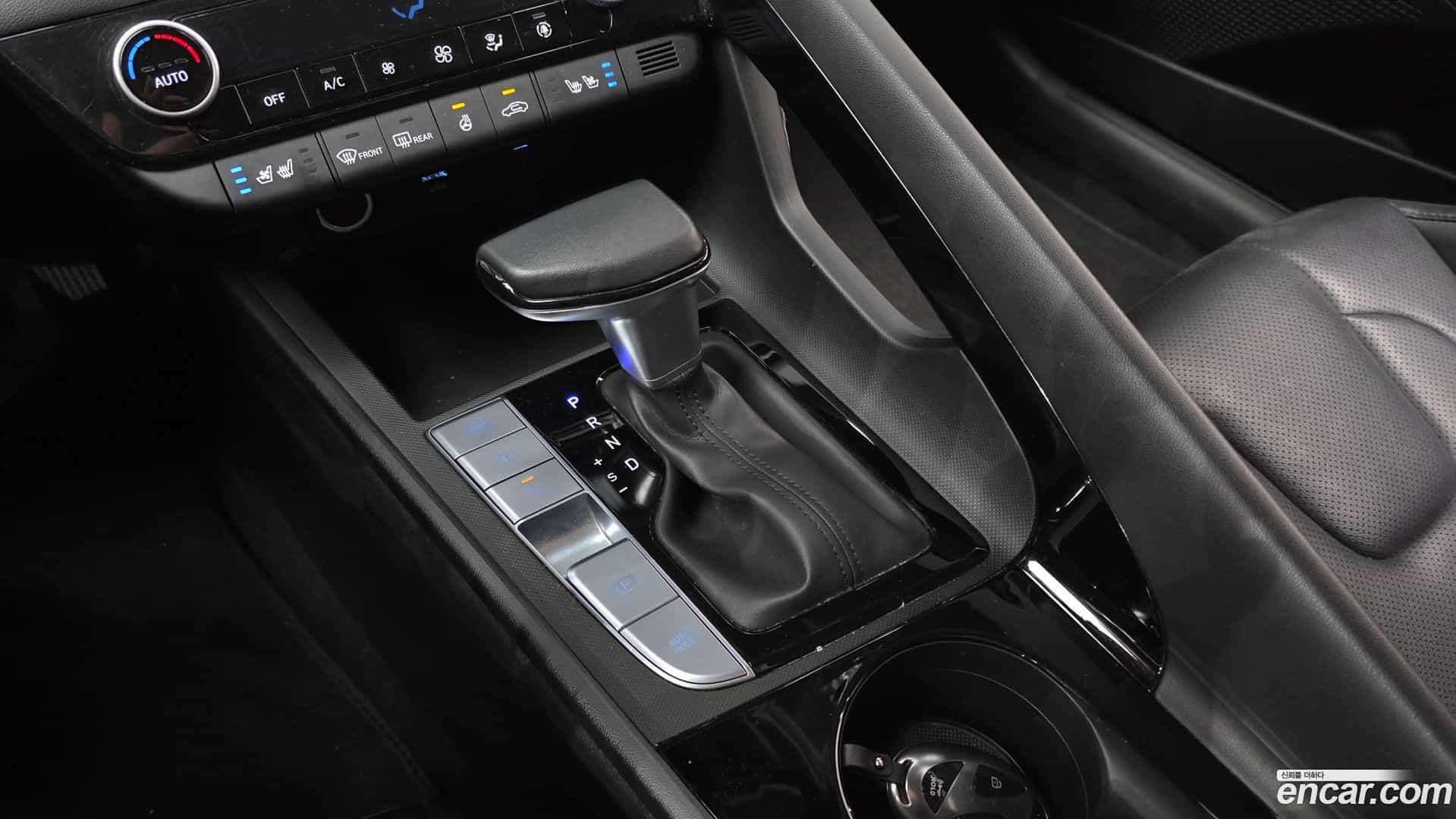 AVANTE Hyundai 2024.4-INNER-009