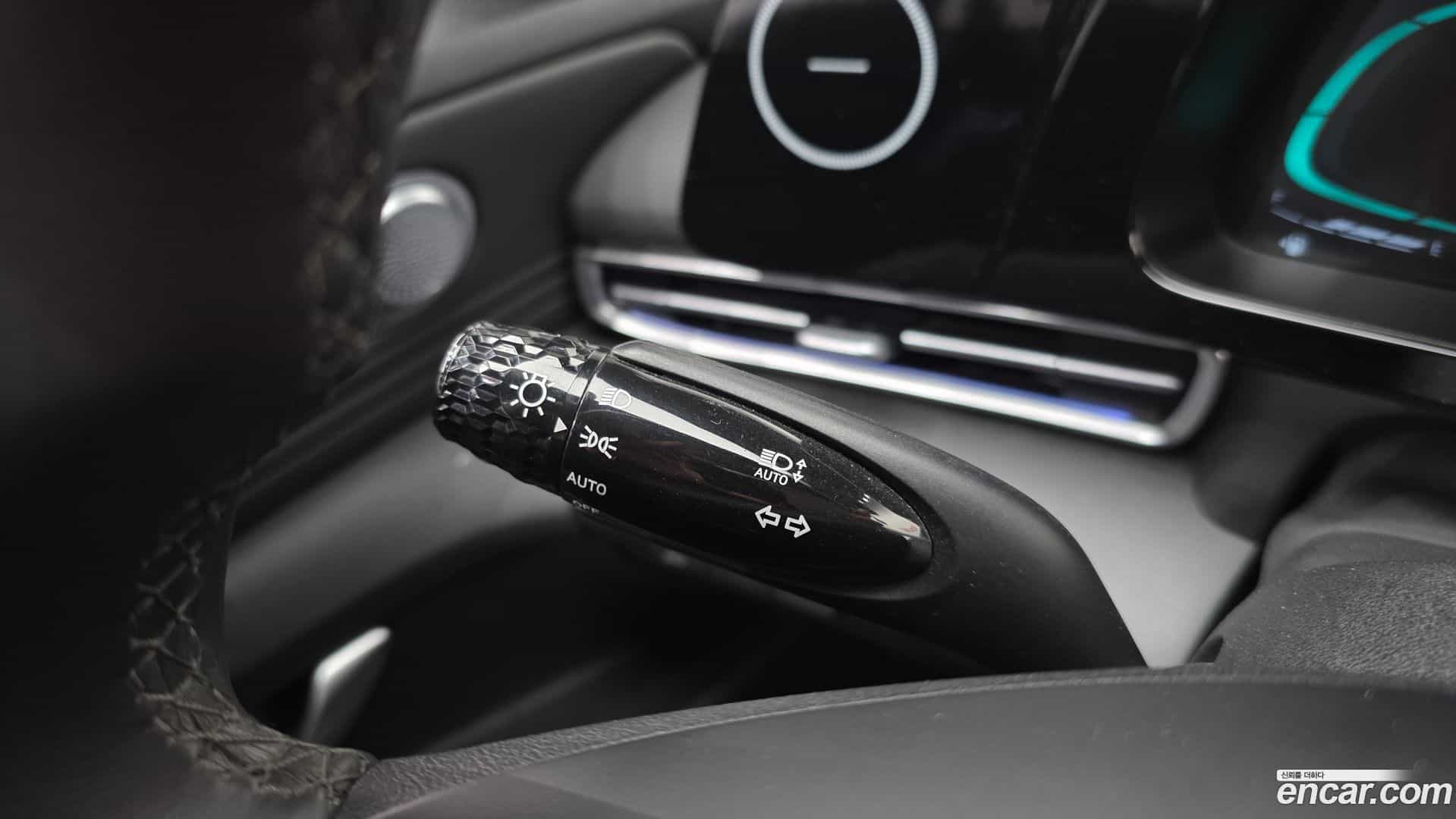 AVANTE Hyundai 2024.4-OPTION-022