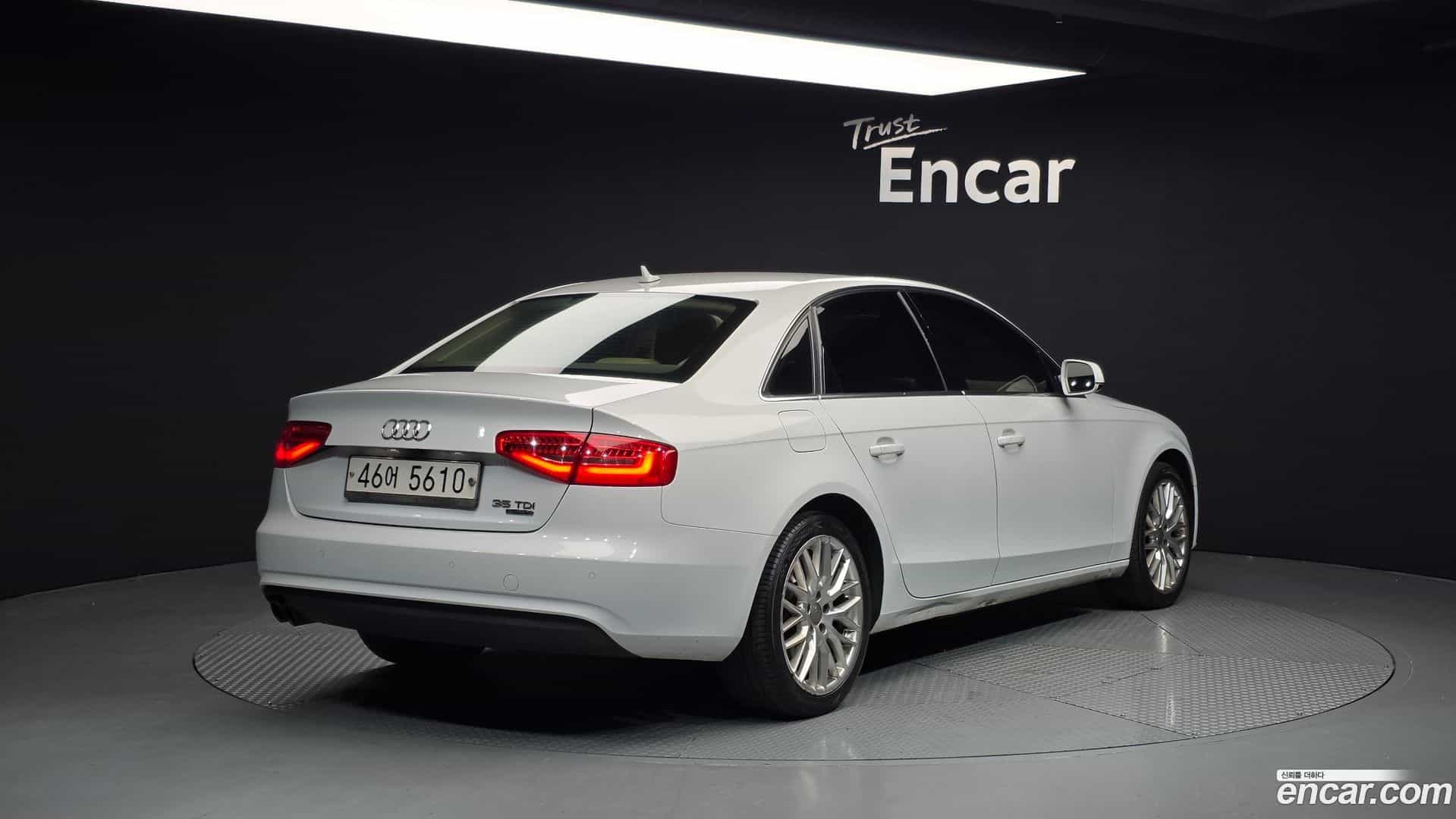 A4 Audi 2015.1-OUTER-002