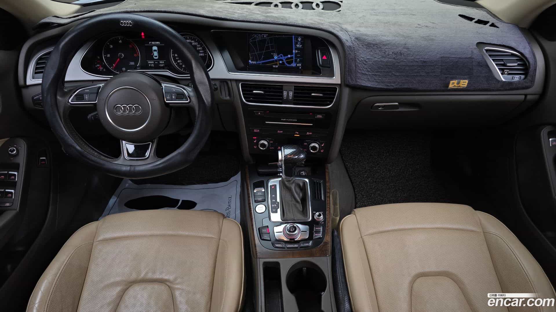 A4 Audi 2015.1-INNER-007